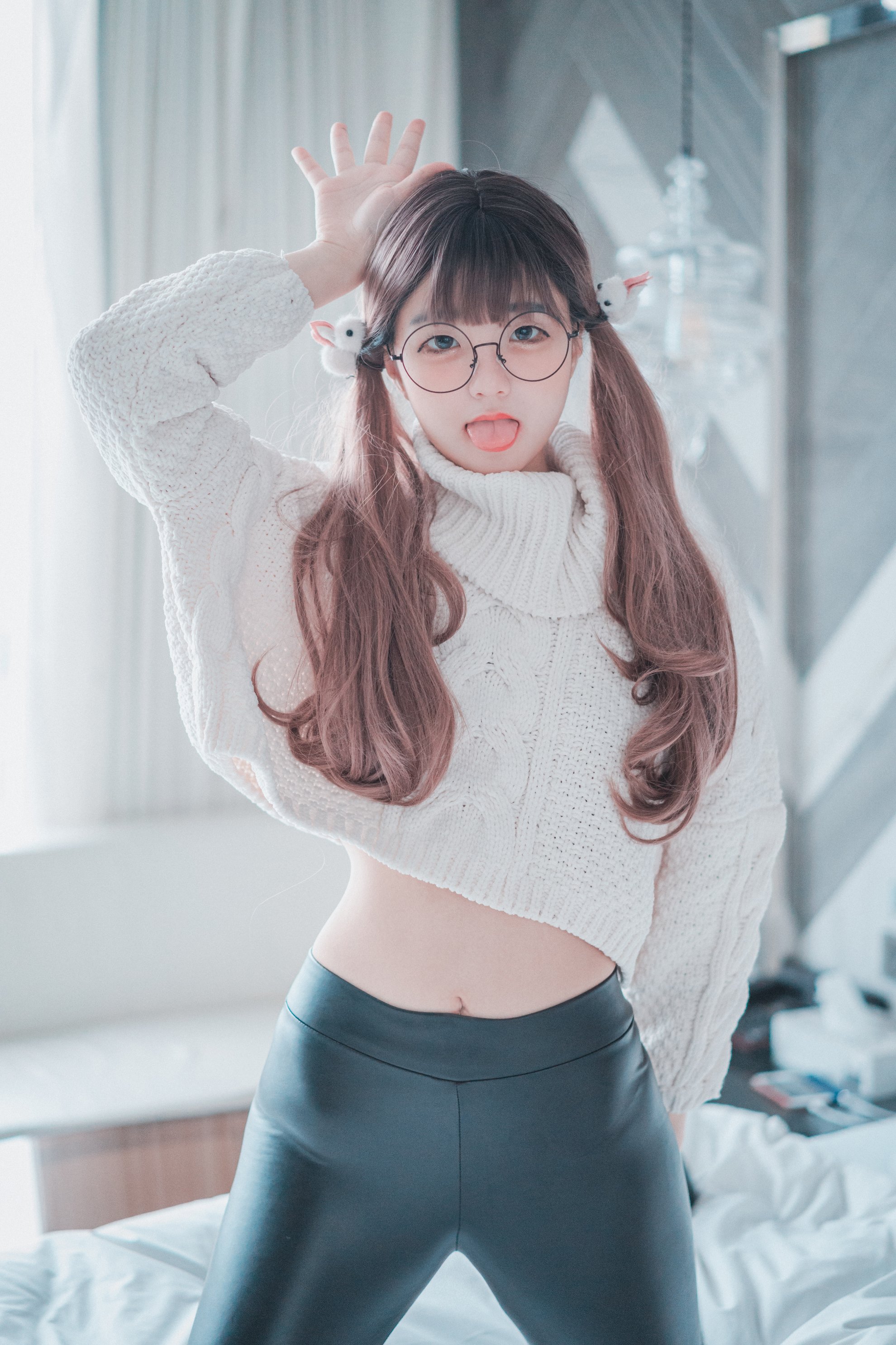 [Djawa] Jenny - Màu trắng lỏng lẻo và chặt chẽ