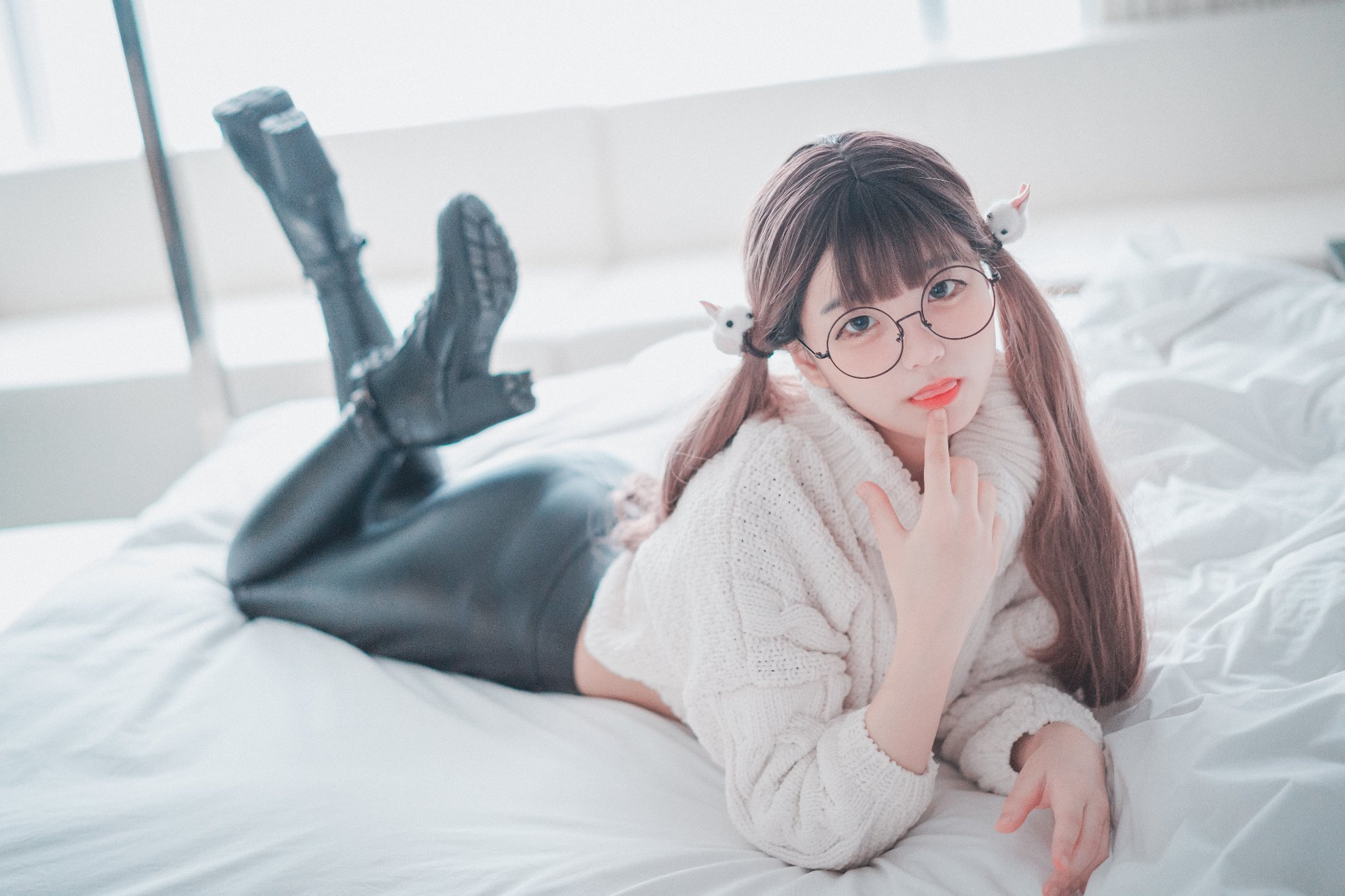 [Djawa] Jenny - Màu trắng lỏng lẻo và chặt chẽ