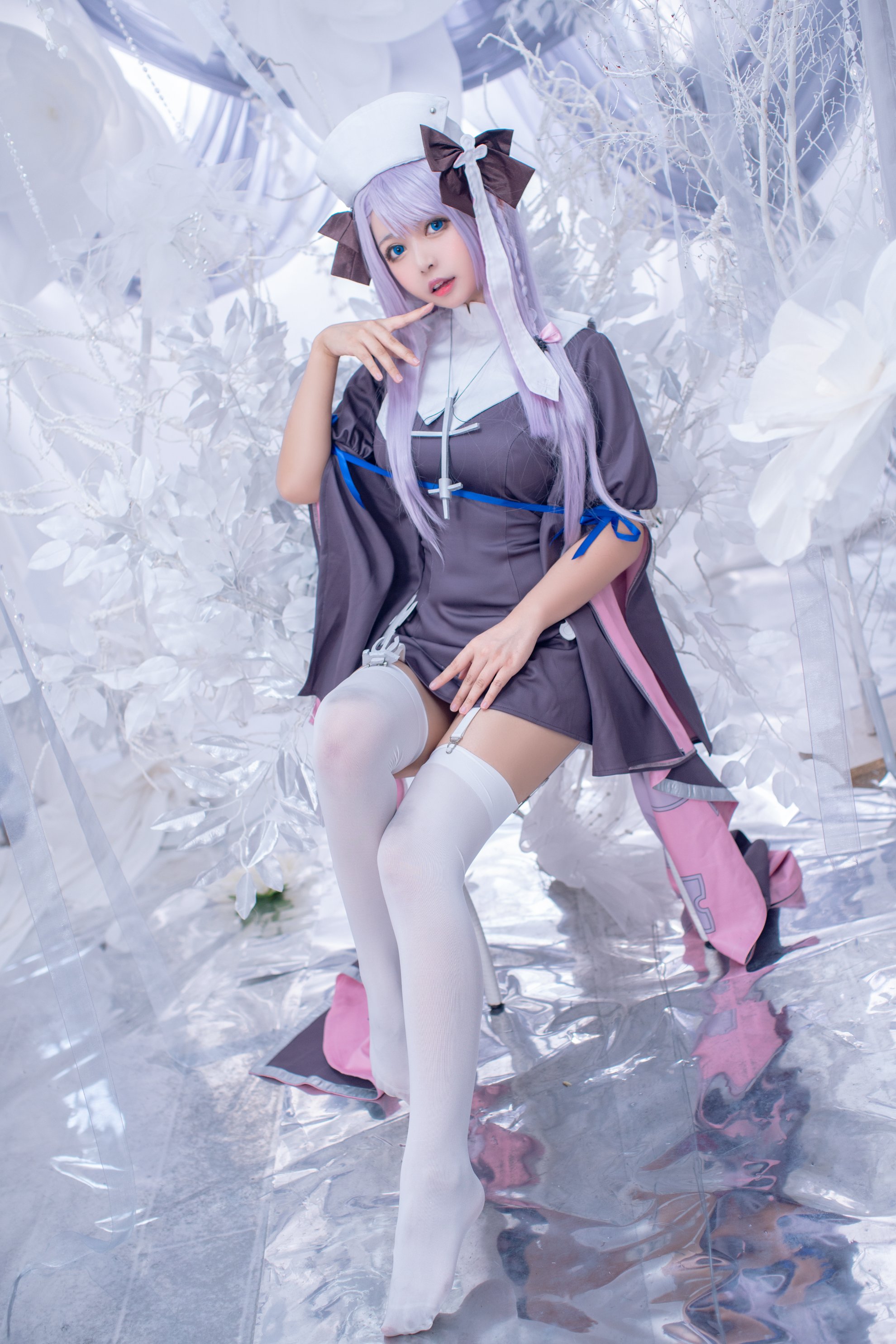 Mèo đen ovo - nhà bếp nữ thần thần thánh