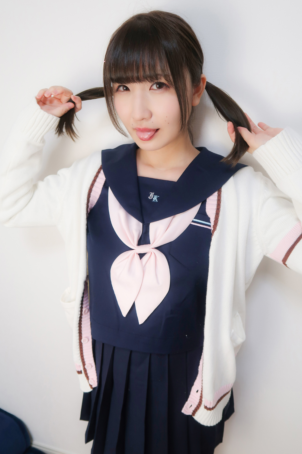 [Milklimxxx (Kurumi.)] [Tình huống ngoài không gian 14] Khi tôi đưa cho em gái táo bạo của mình một số tiền tiêu vặt, cô ấy đã cho tôi XXX trong cosplay yêu thích của mình.