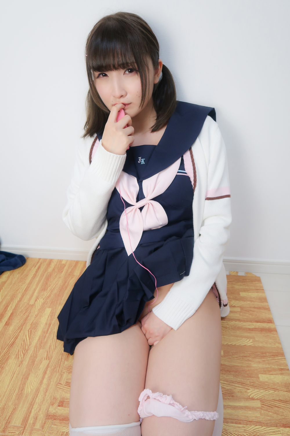 [Milklimxxx (Kurumi.)] [Tình huống ngoài không gian 14] Khi tôi đưa cho em gái táo bạo của mình một số tiền tiêu vặt, cô ấy đã cho tôi XXX trong cosplay yêu thích của mình.