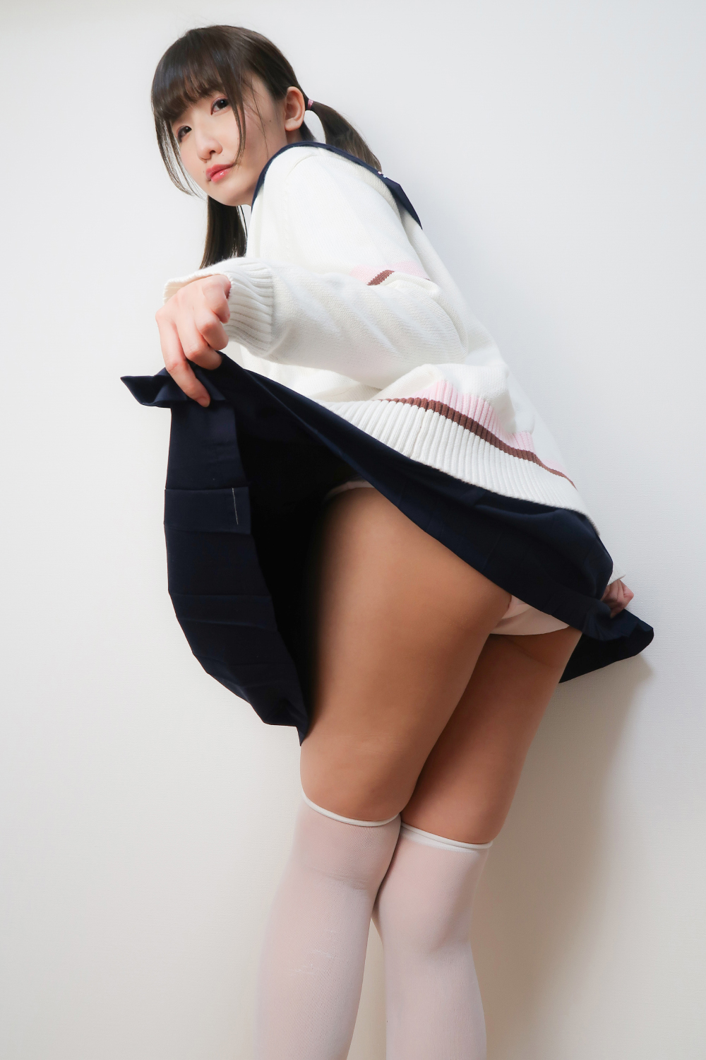 [Milklimxxx (Kurumi.)] [Tình huống ngoài không gian 14] Khi tôi đưa cho em gái táo bạo của mình một số tiền tiêu vặt, cô ấy đã cho tôi XXX trong cosplay yêu thích của mình.