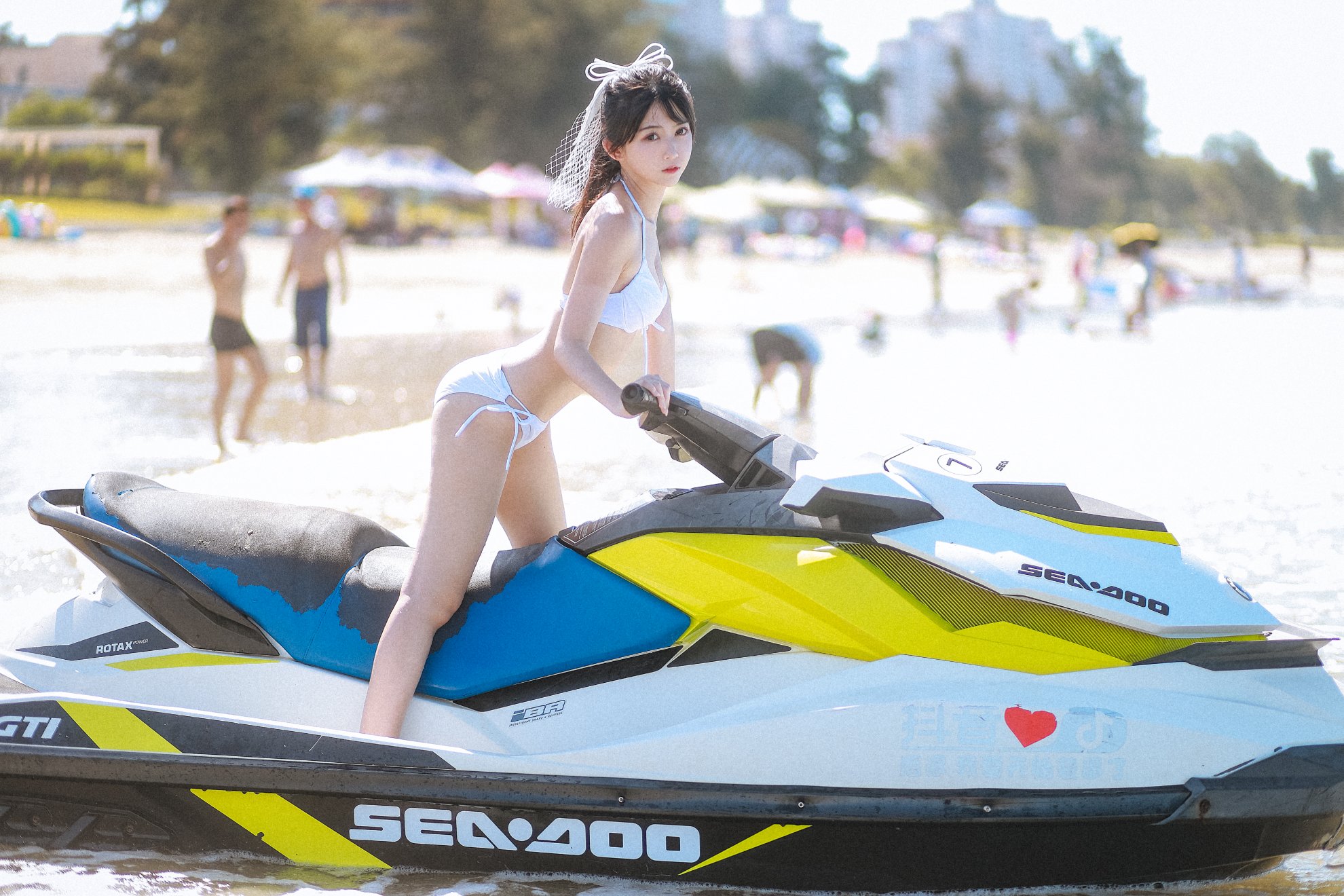 Lươn Feier-seaside áo tắm