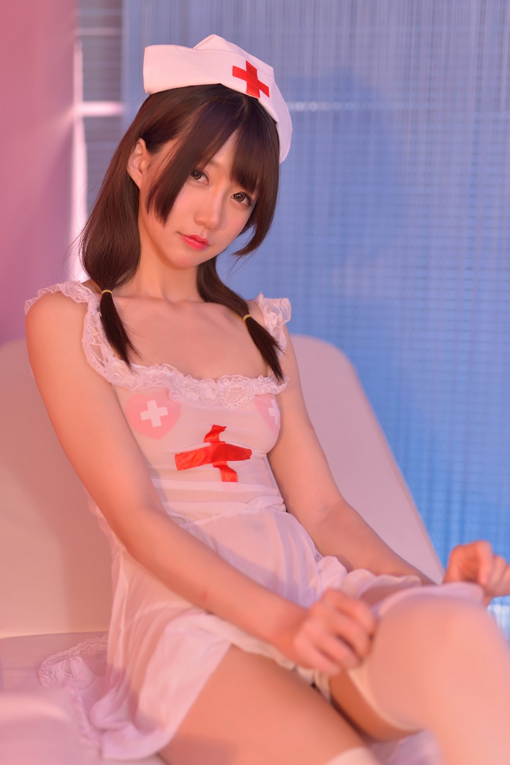 Nagisa Monster Meow - Những người chăm sóc gợi cảm