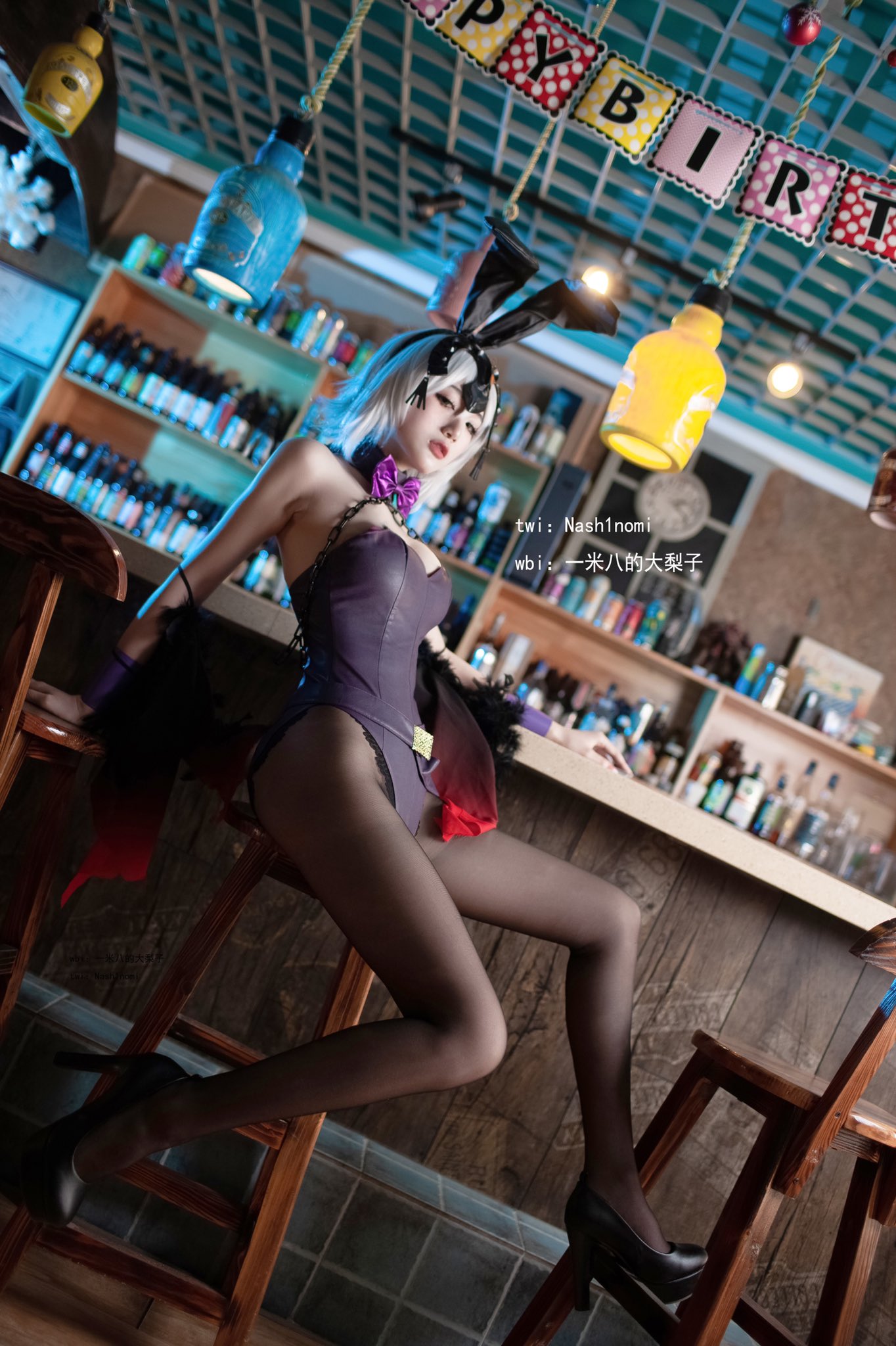 Lê cao 1,8 mét - Black Joan của Arc Bunny Girl
