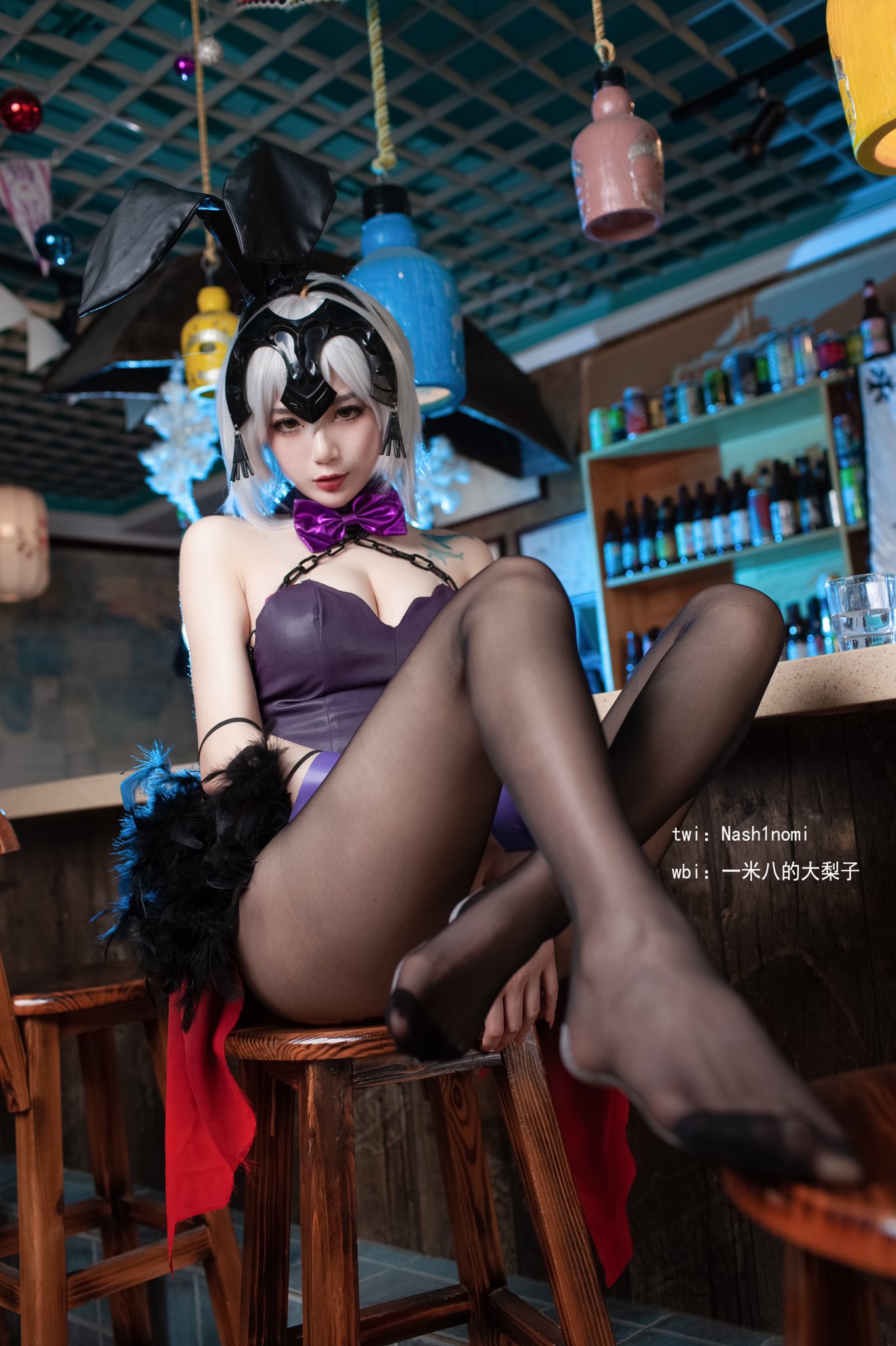 Lê cao 1,8 mét - Black Joan của Arc Bunny Girl