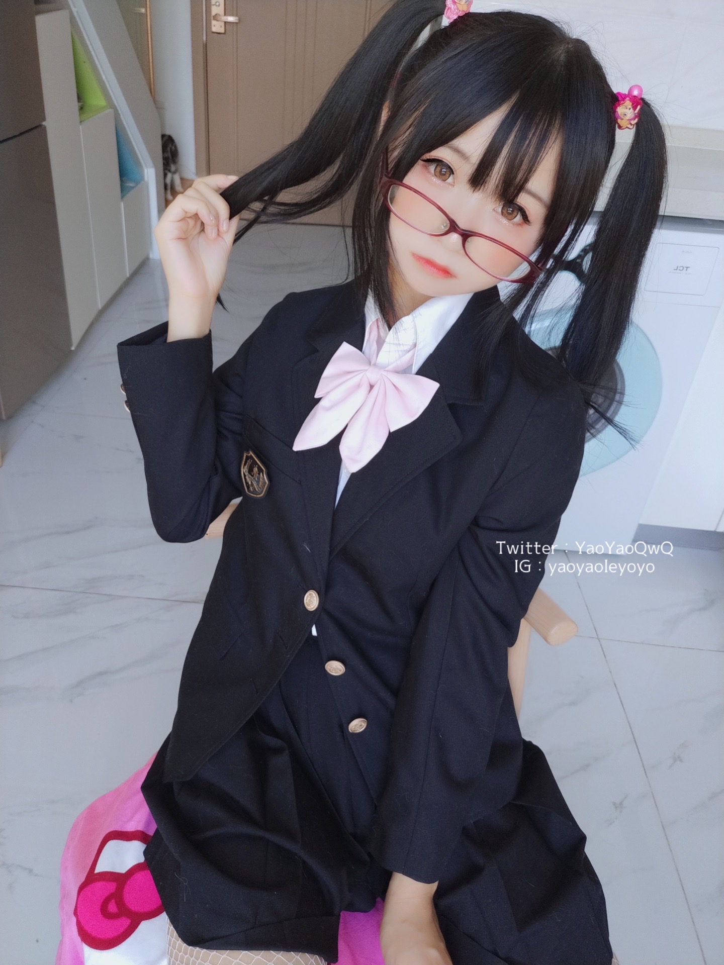 Yoyo Shake [Fantia] Bộ sưu tập tháng 7