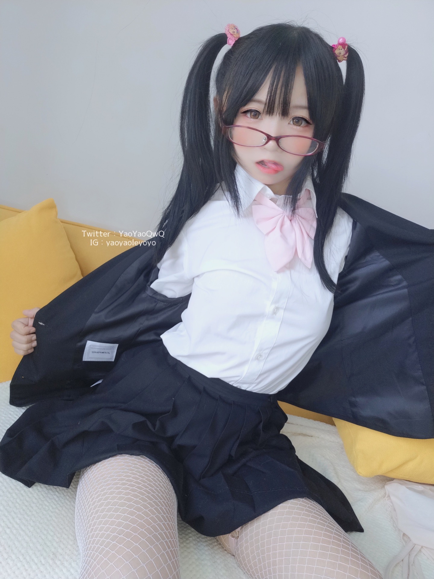 Yoyo Shake [Fantia] Bộ sưu tập tháng 7