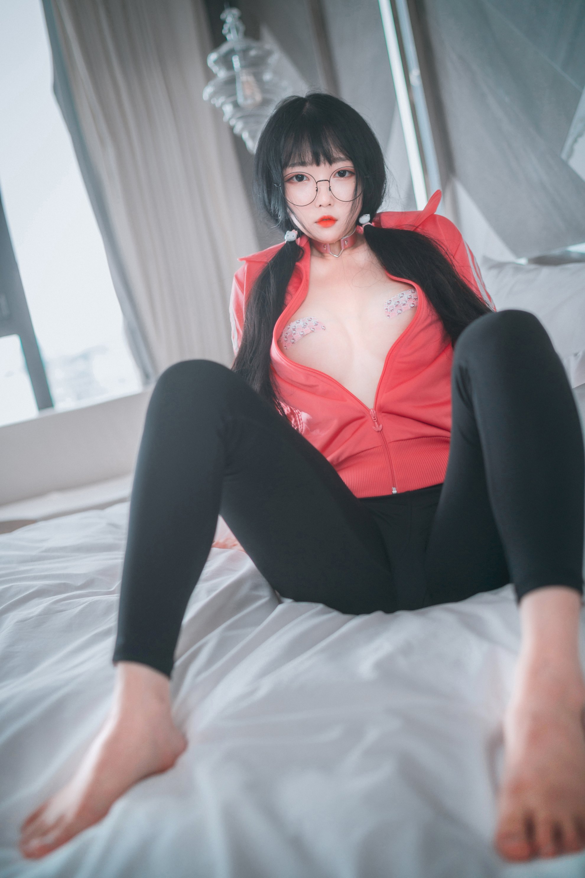 [Djawa] Aram - Áo màu hồng nóng bỏng!