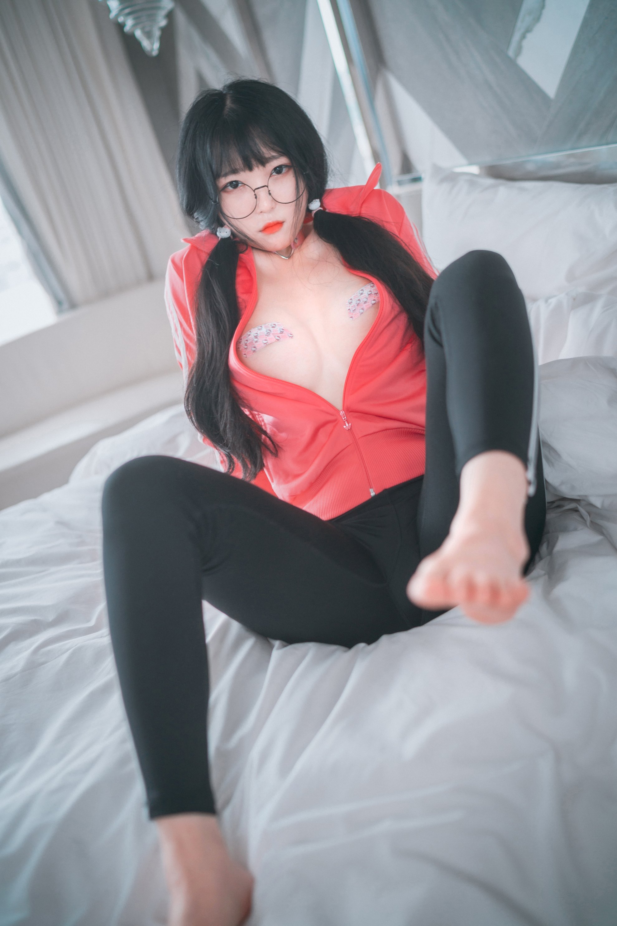 [Djawa] Aram - Áo màu hồng nóng bỏng!