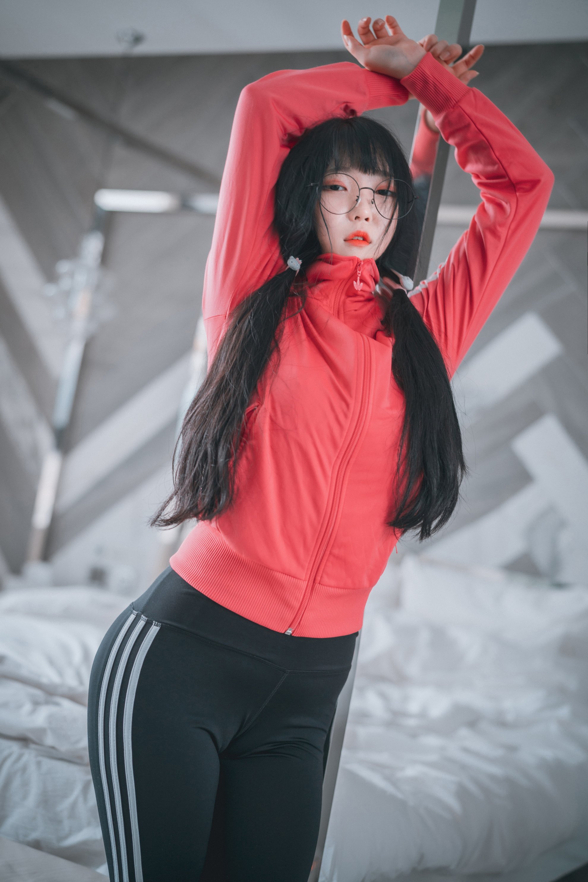 [Djawa] Aram - Áo màu hồng nóng bỏng!