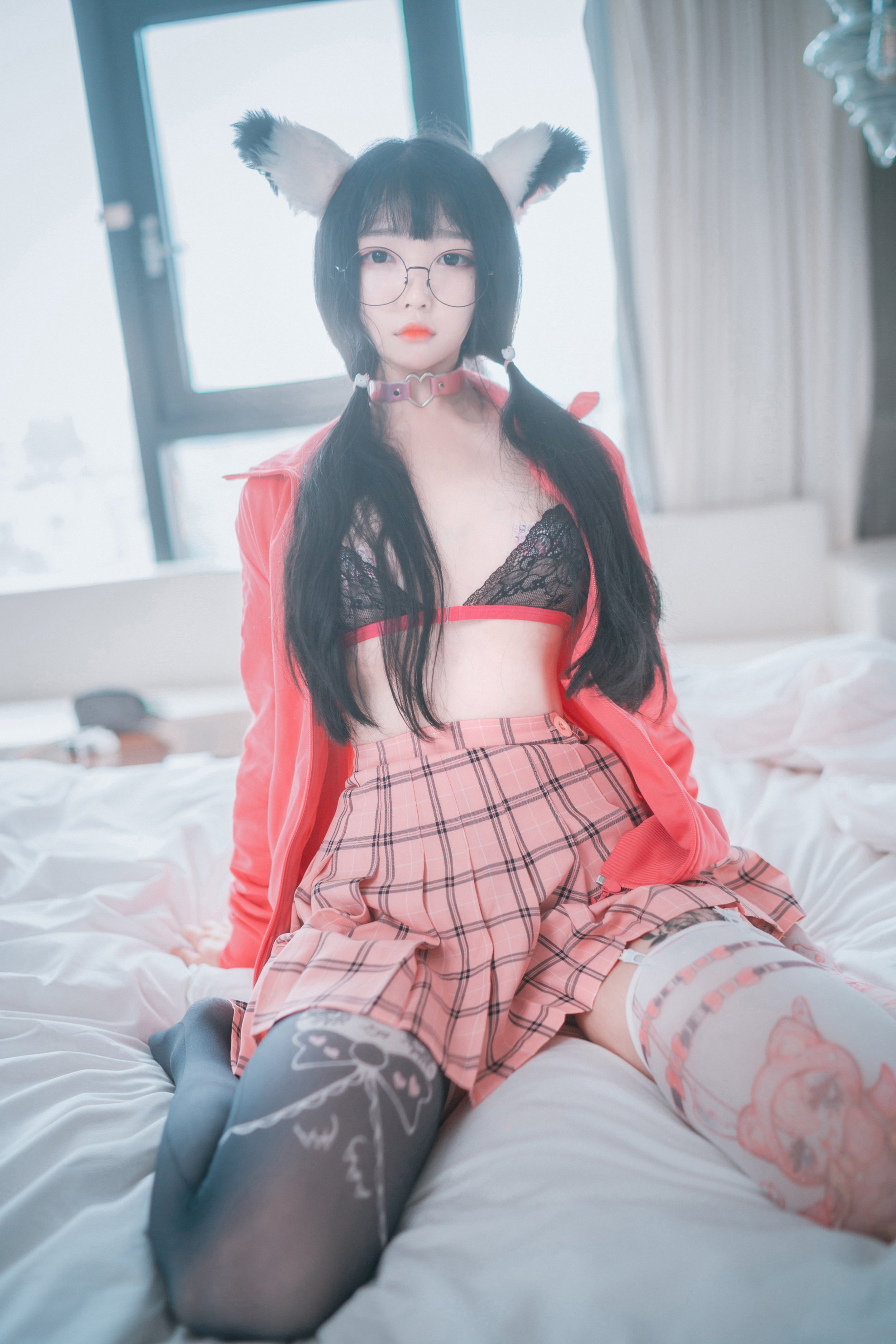 [Djawa] Aram - Áo màu hồng nóng bỏng!