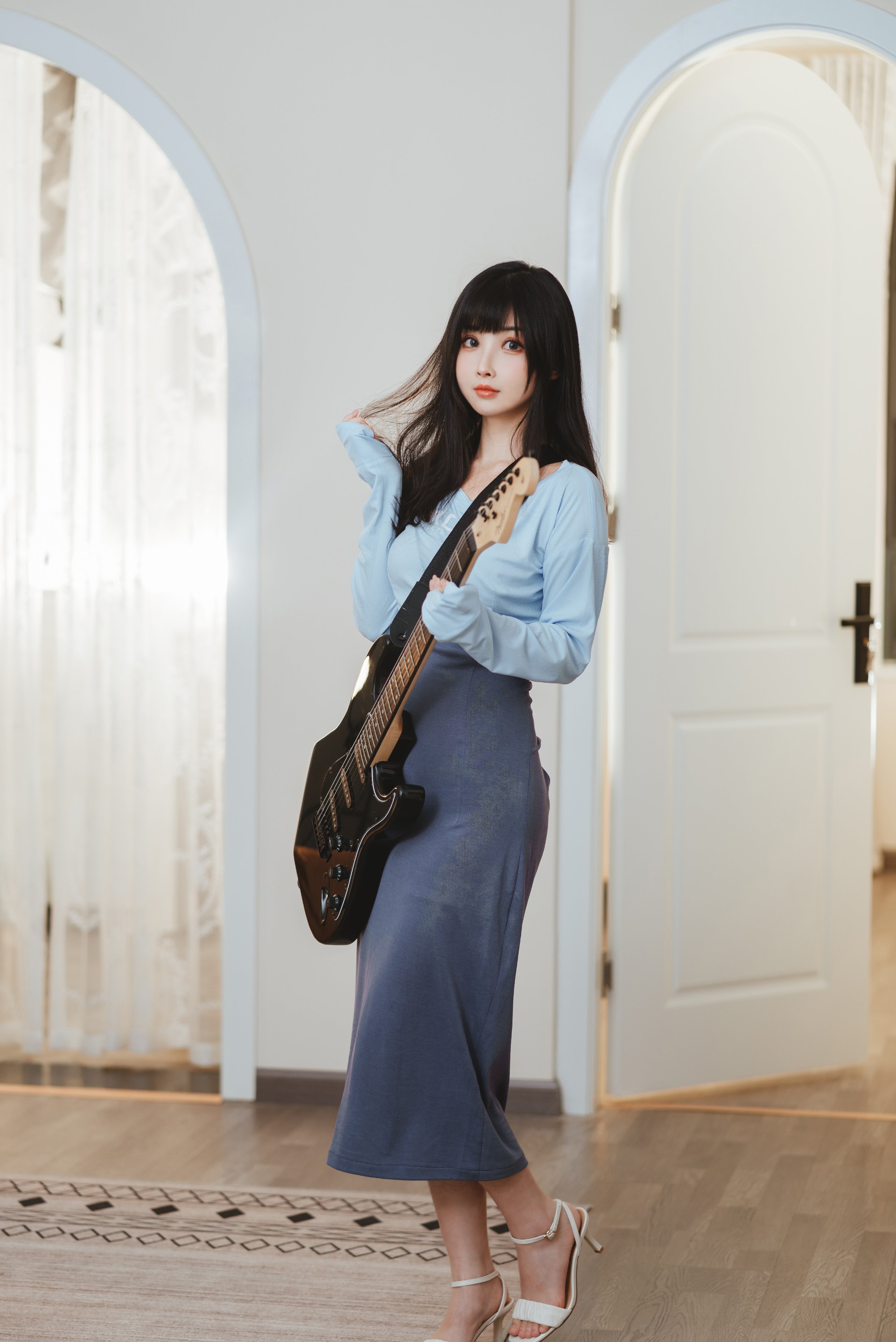 【Rioko Ryoko】 Guitar Sister Lace-Up