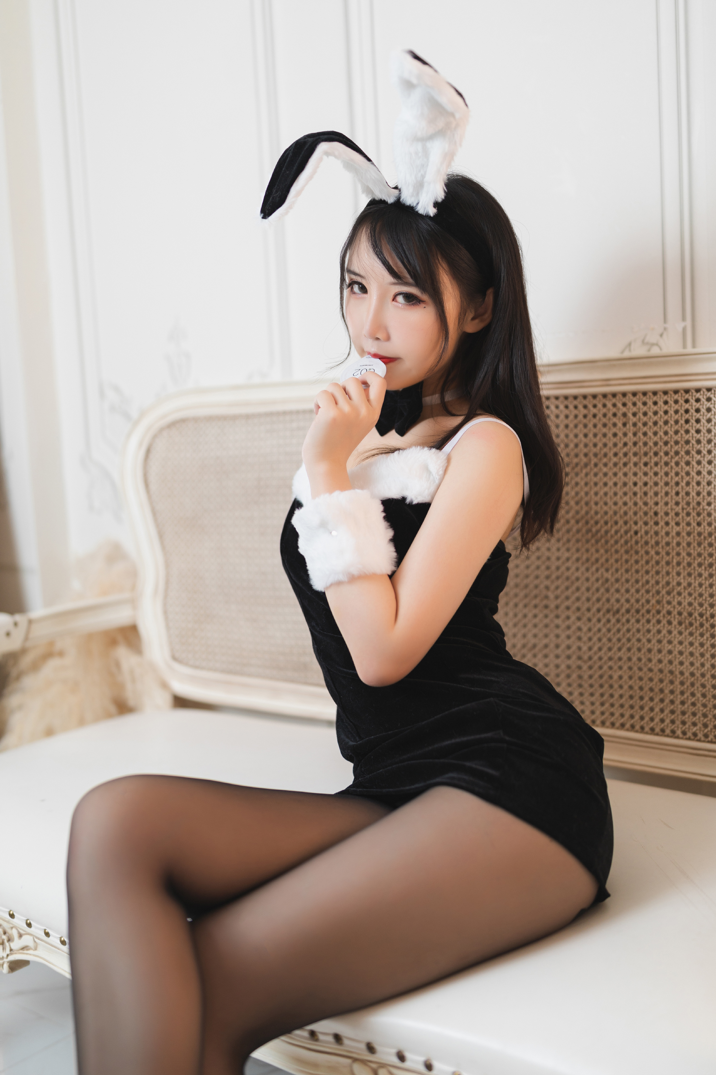 Noodle Bread Mbxer - Voi Bunny Girl