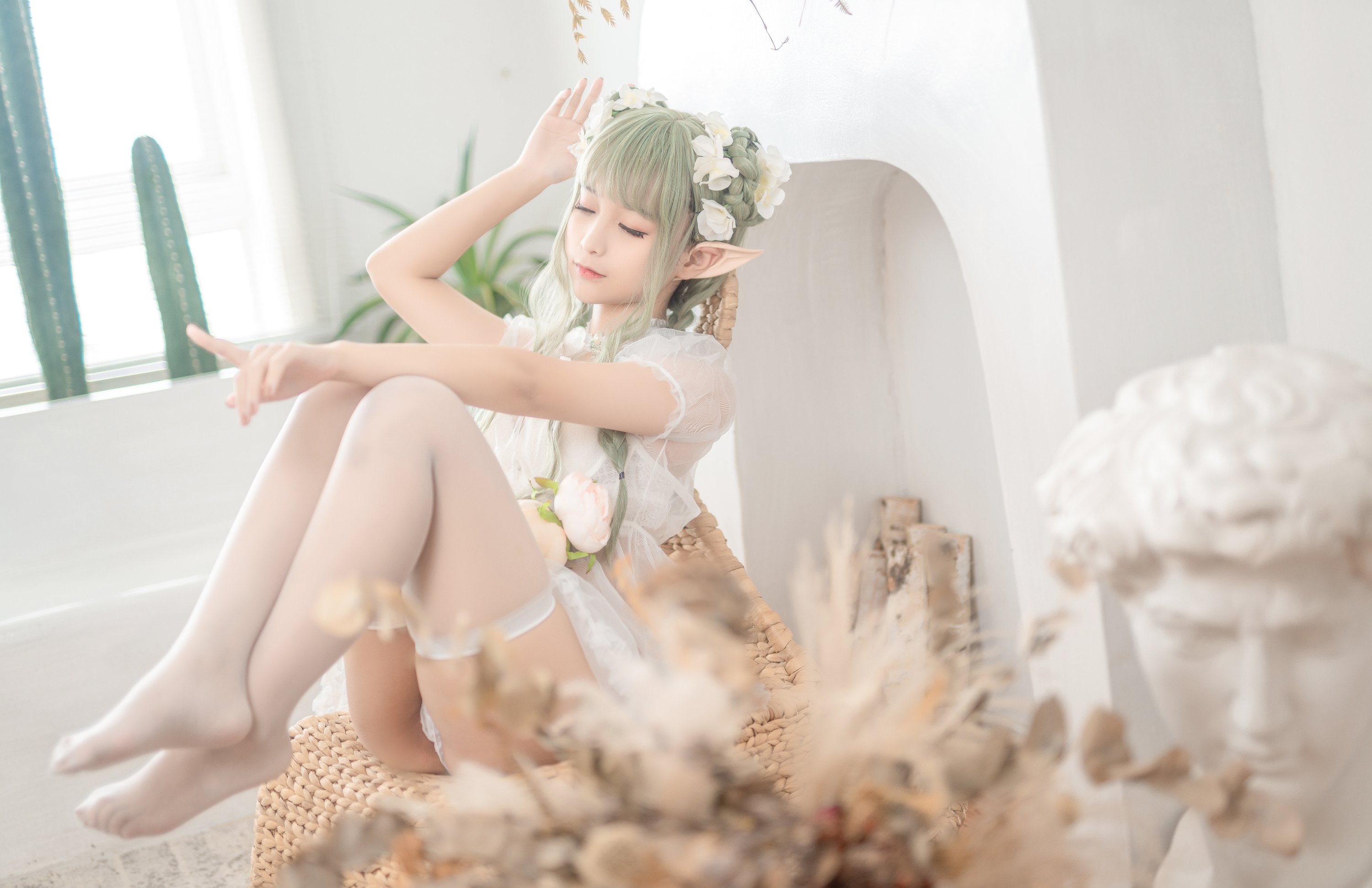 Momo ngu ngốc - "Vương quốc tai sắc nhọn" yêu tinh xanh