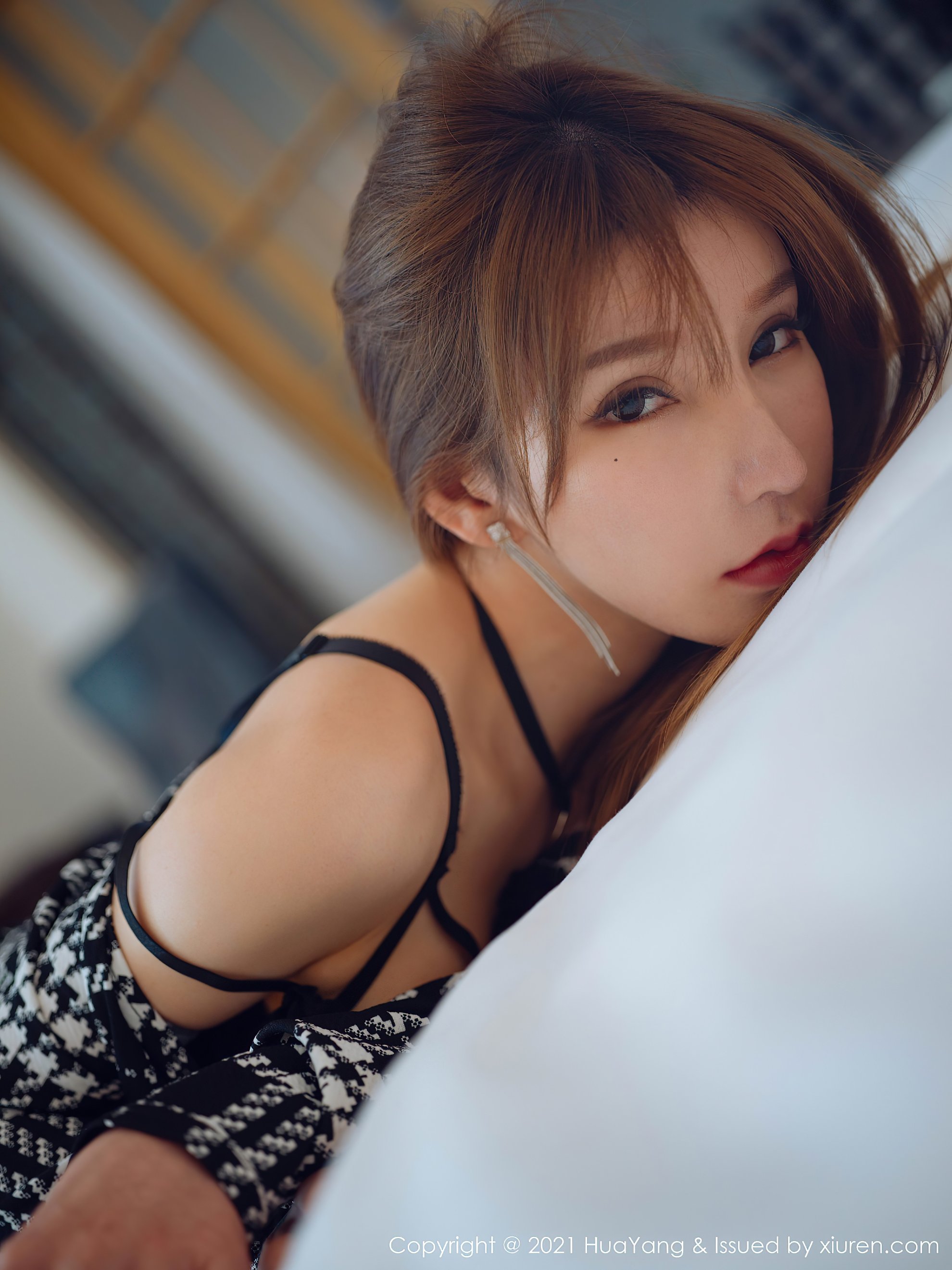 Huayang Vol.391: Zhou Yuxi (Sandy)