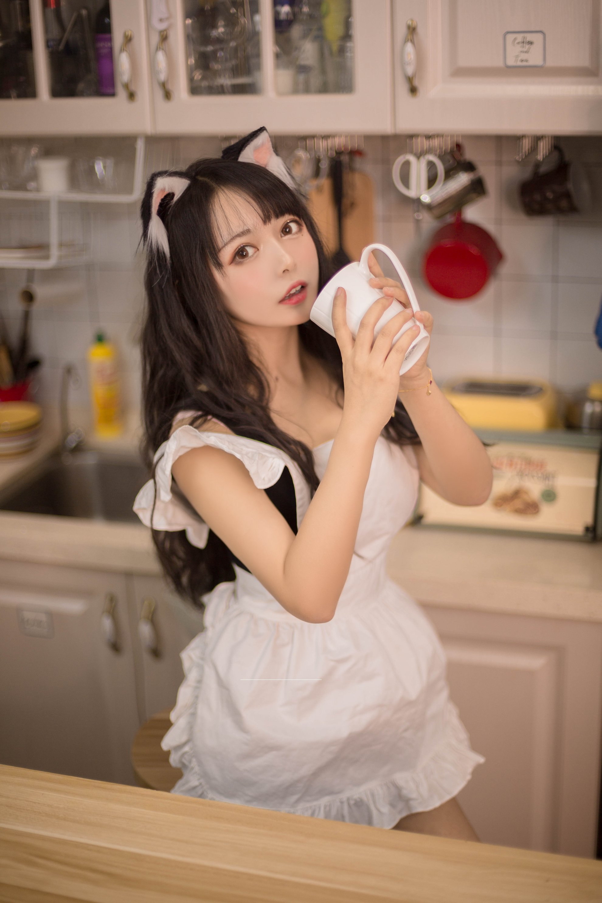 Black Cat Ovo - Cat Maid