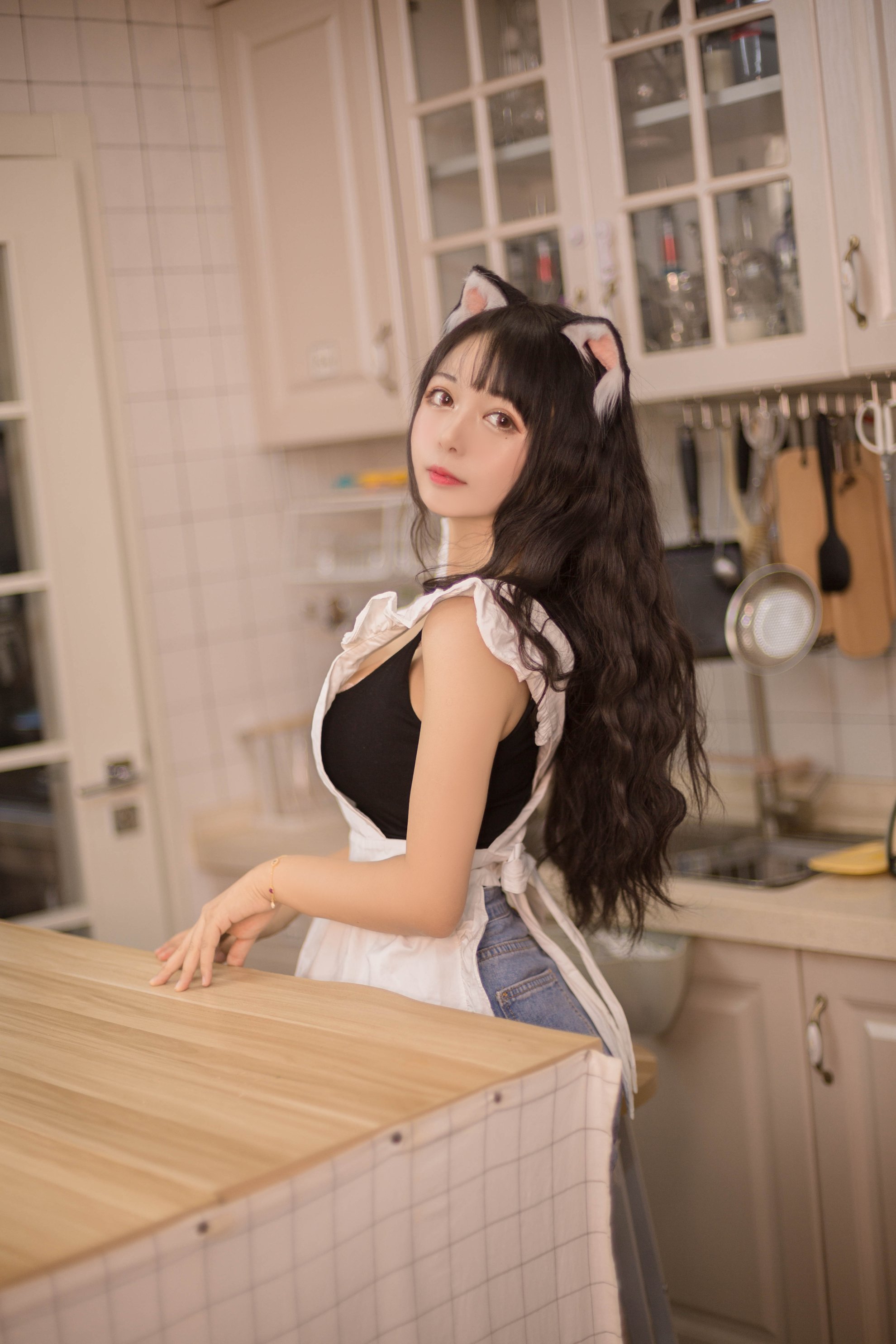 Black Cat Ovo - Cat Maid