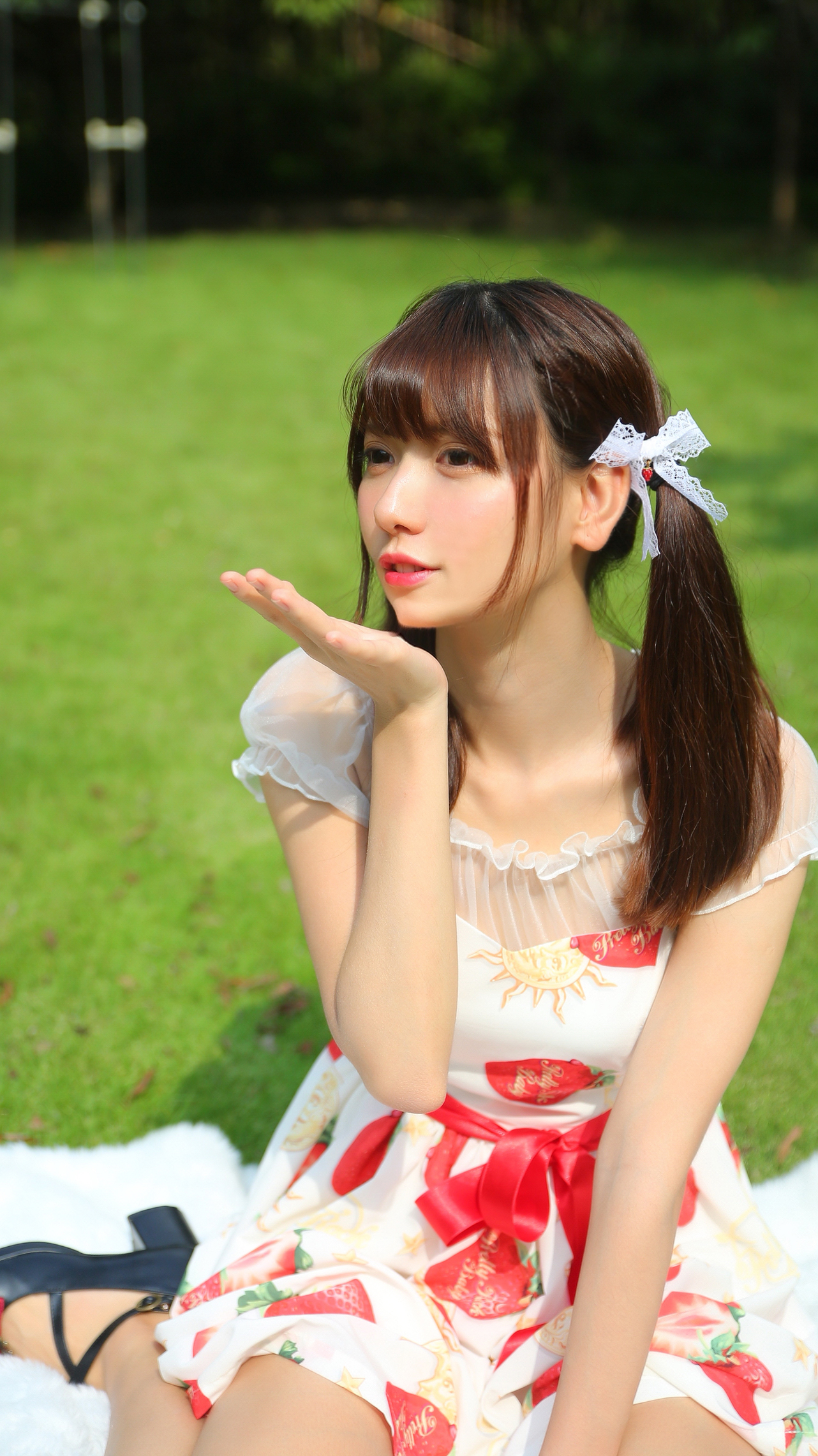 Lu Qing Khánh Dâu nhỏ