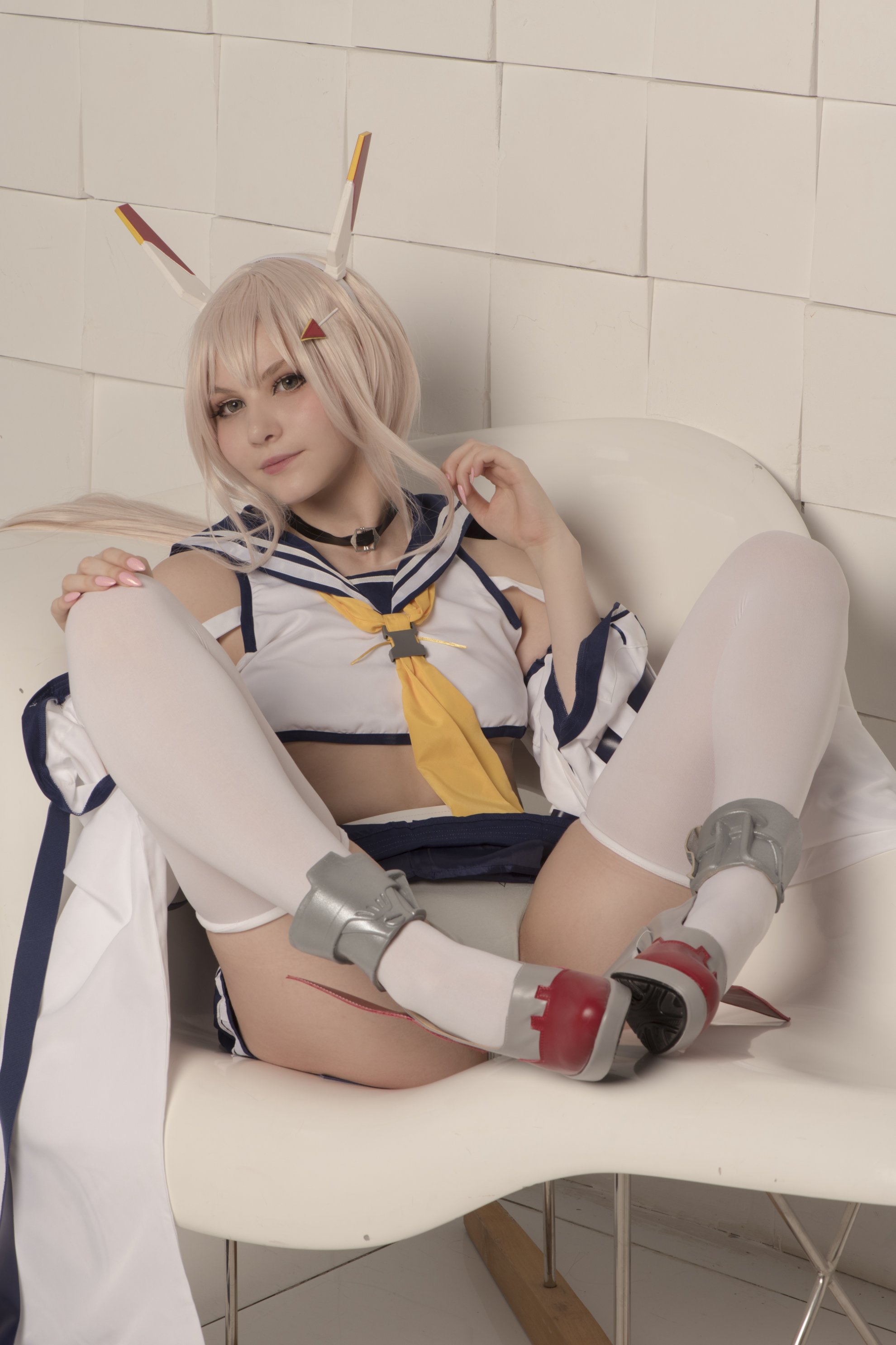 Tsuki Desu - Ayanami (Azur Lane)