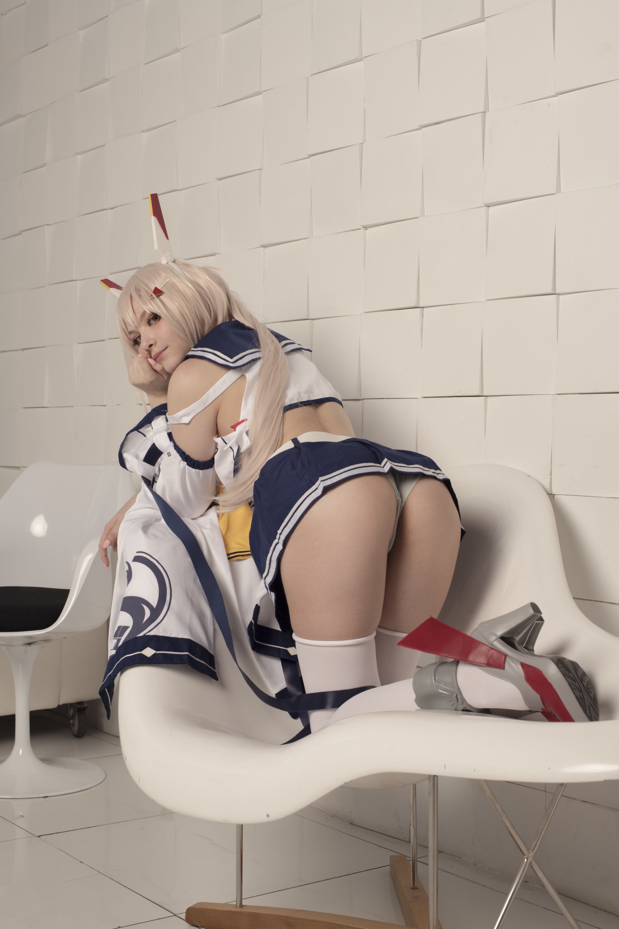 Tsuki Desu - Ayanami (Azur Lane)