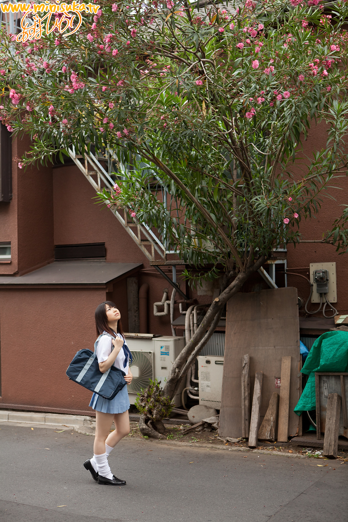 Phòng trưng bày giấc mơ của Hikari Azure Gallery