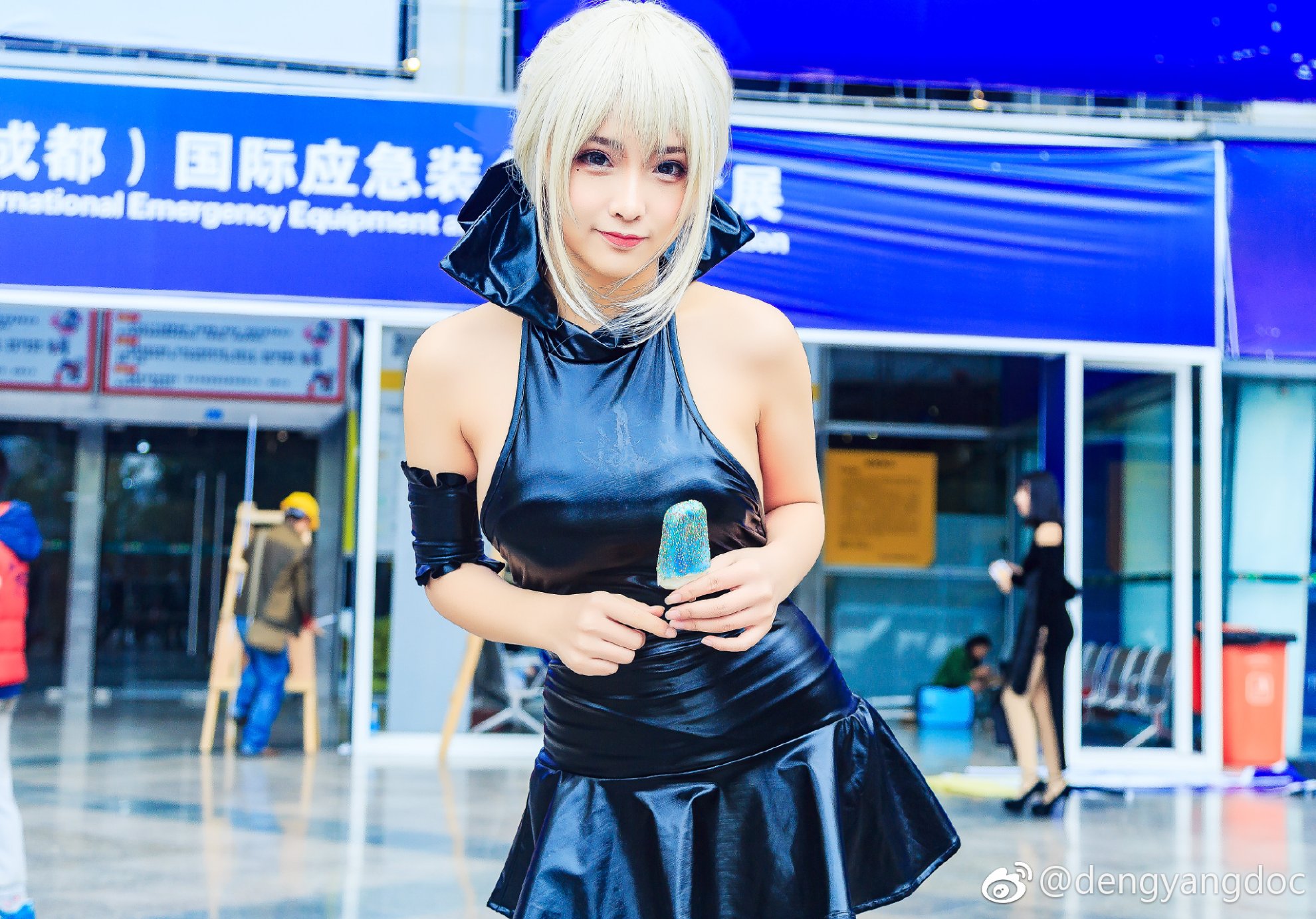 Bộ sưu tập Cosplay Saber chỉ bằng một tuyên bố ngắn gọn & Futuaner