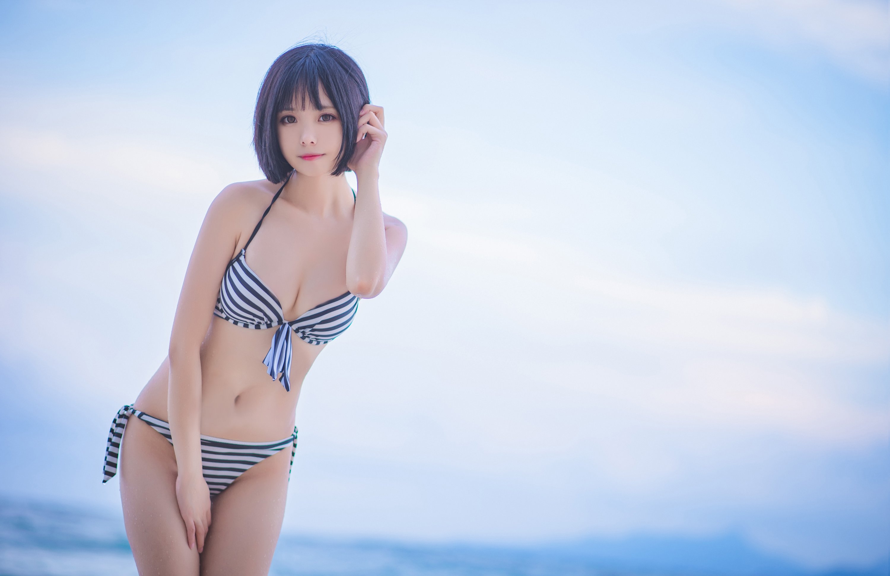 Ono Girl W - Nữ Passerby