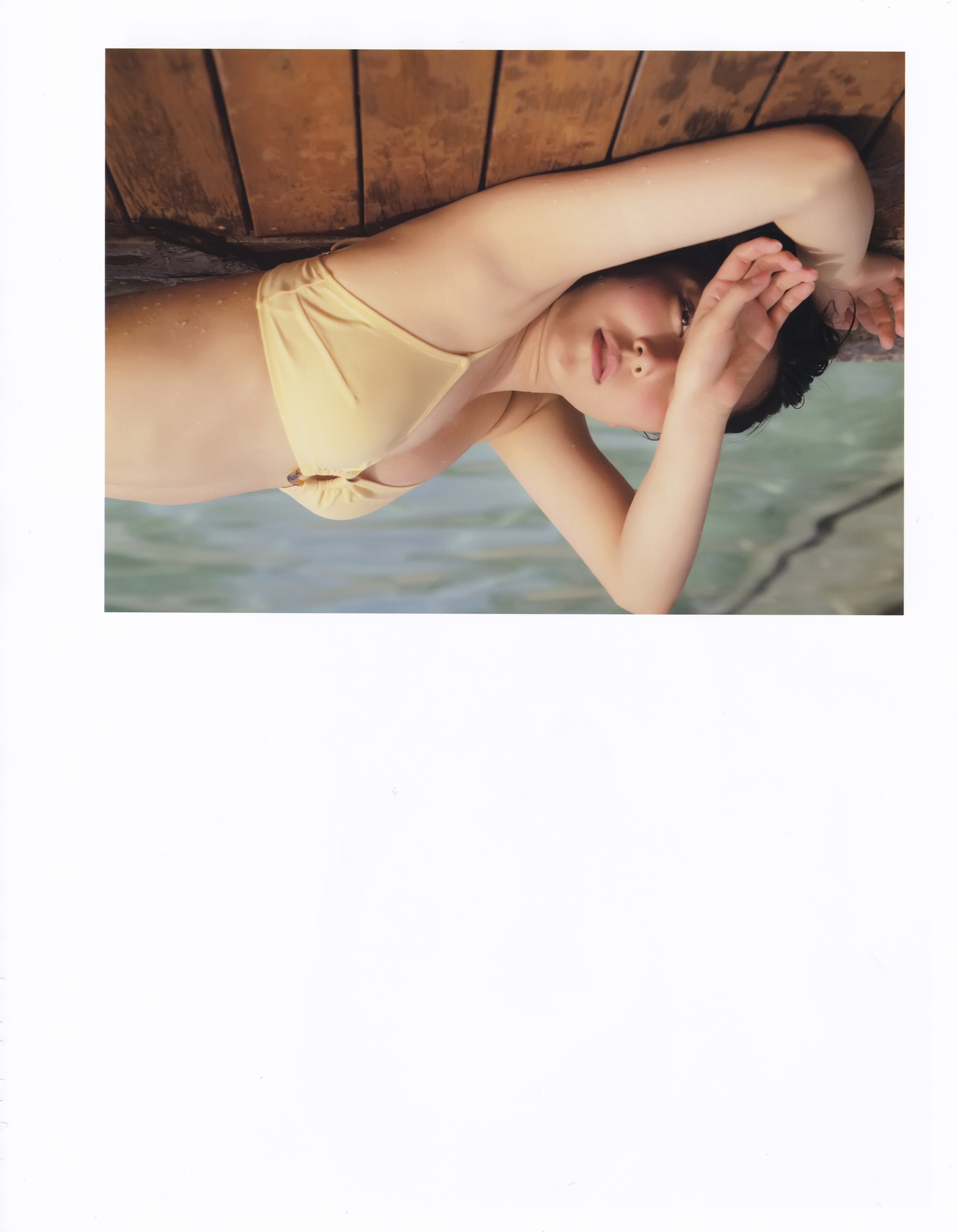 2019.06.19 Sách ảnh đầu tiên của Shirama Miru Love Rush