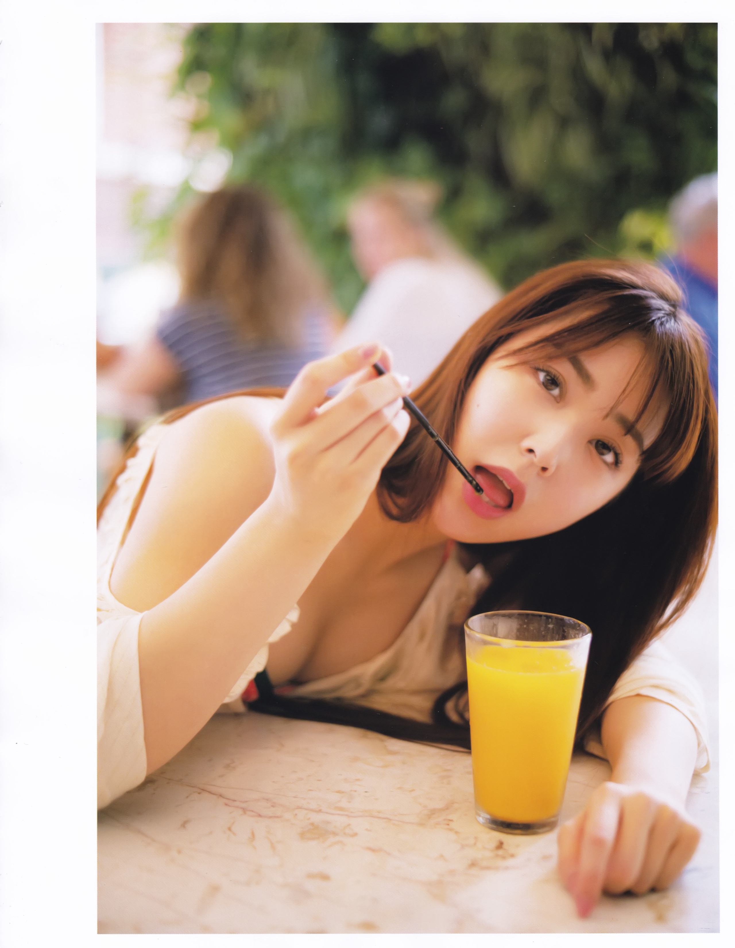 2019.06.19 Sách ảnh đầu tiên của Shirama Miru Love Rush