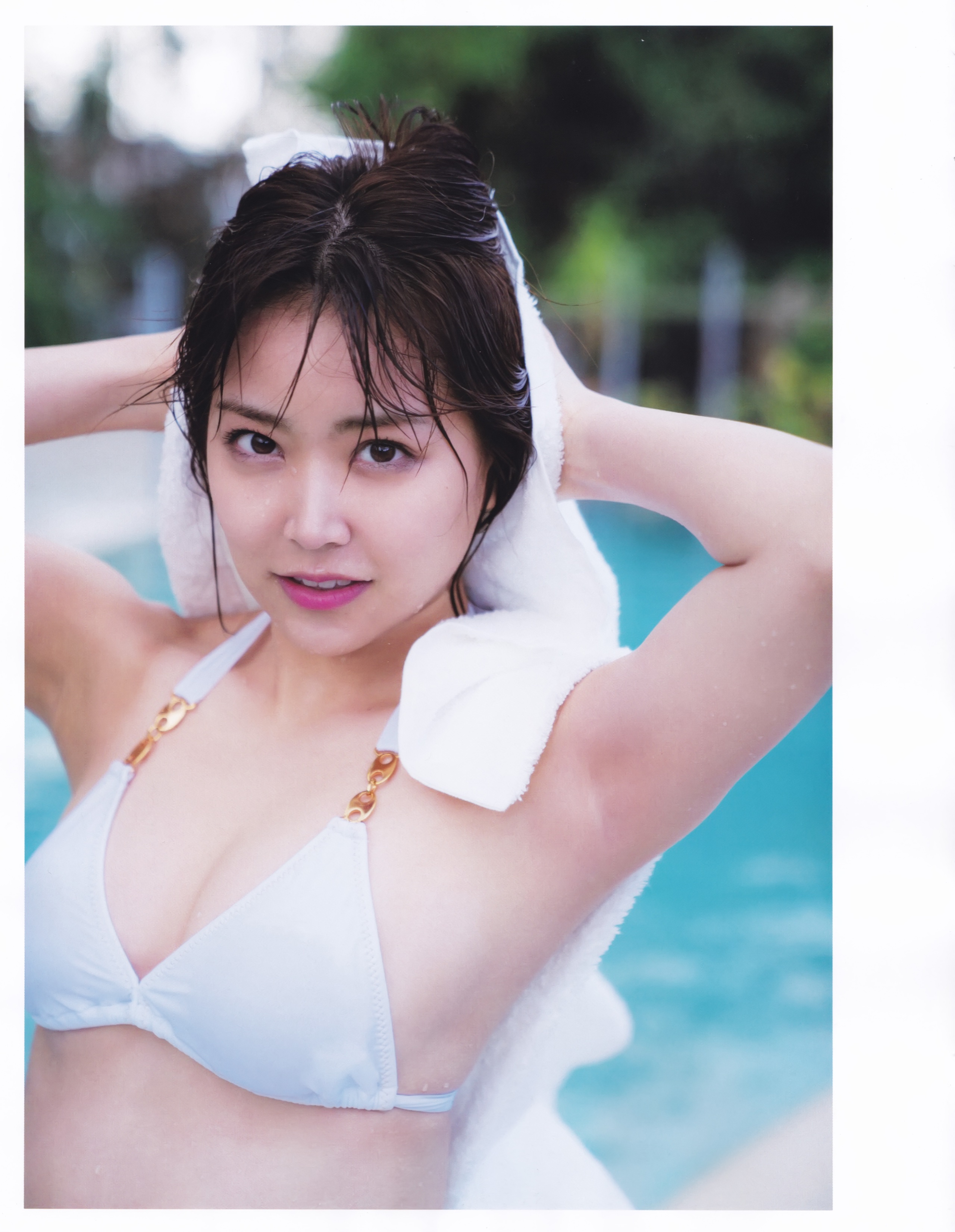 2019.06.19 Sách ảnh đầu tiên của Shirama Miru Love Rush