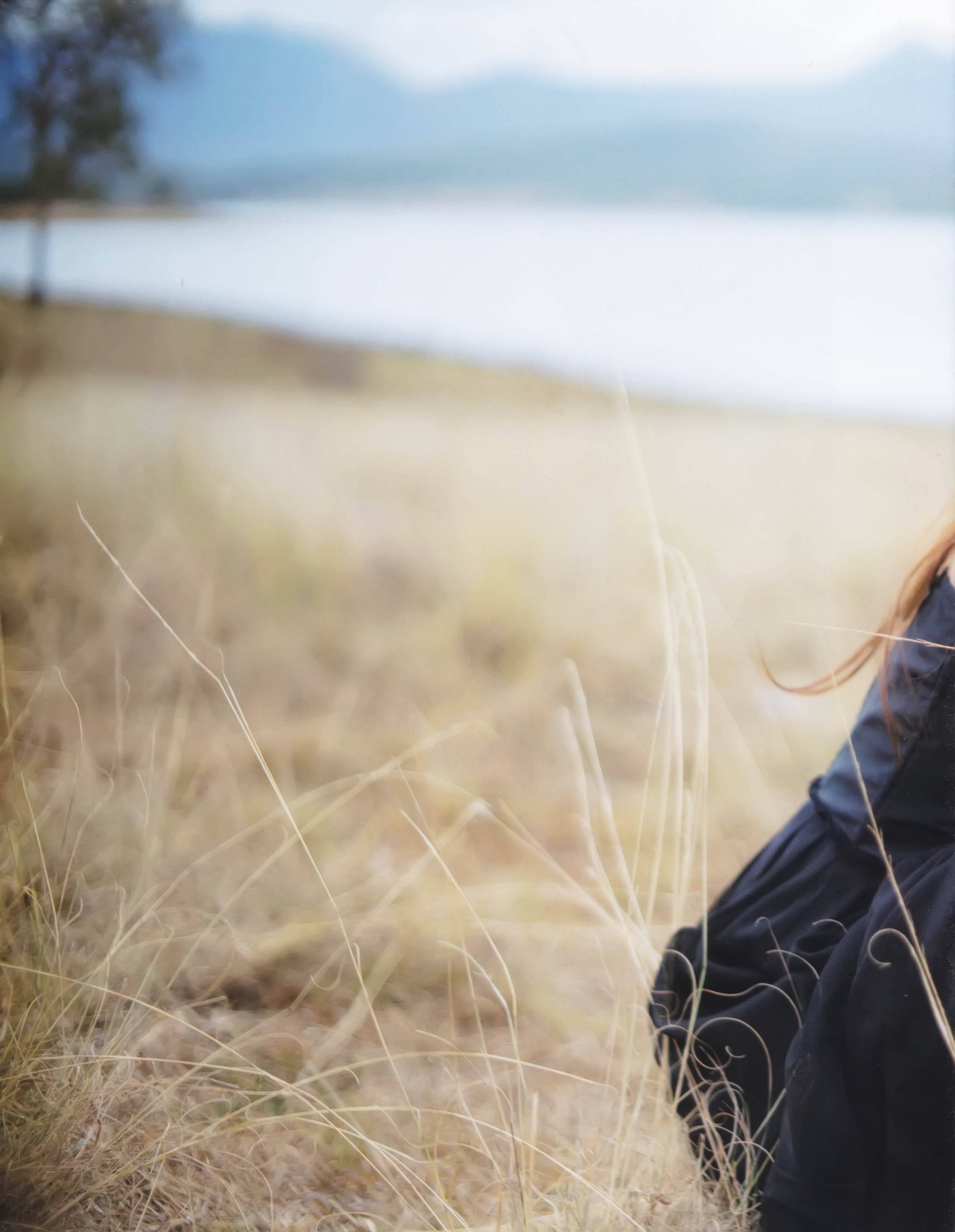 2019.06.19 Sách ảnh đầu tiên của Shirama Miru Love Rush