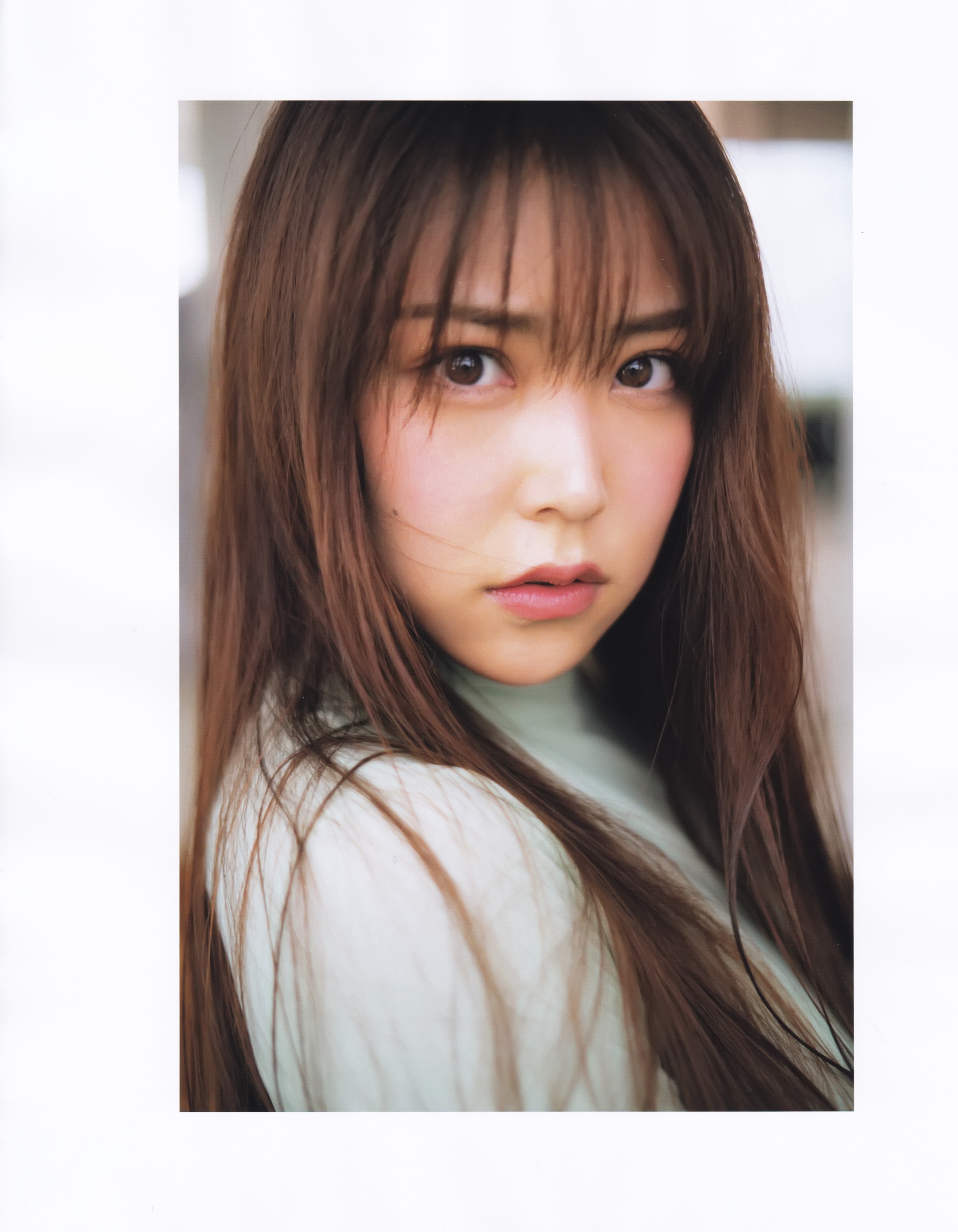 2019.06.19 Sách ảnh đầu tiên của Shirama Miru Love Rush