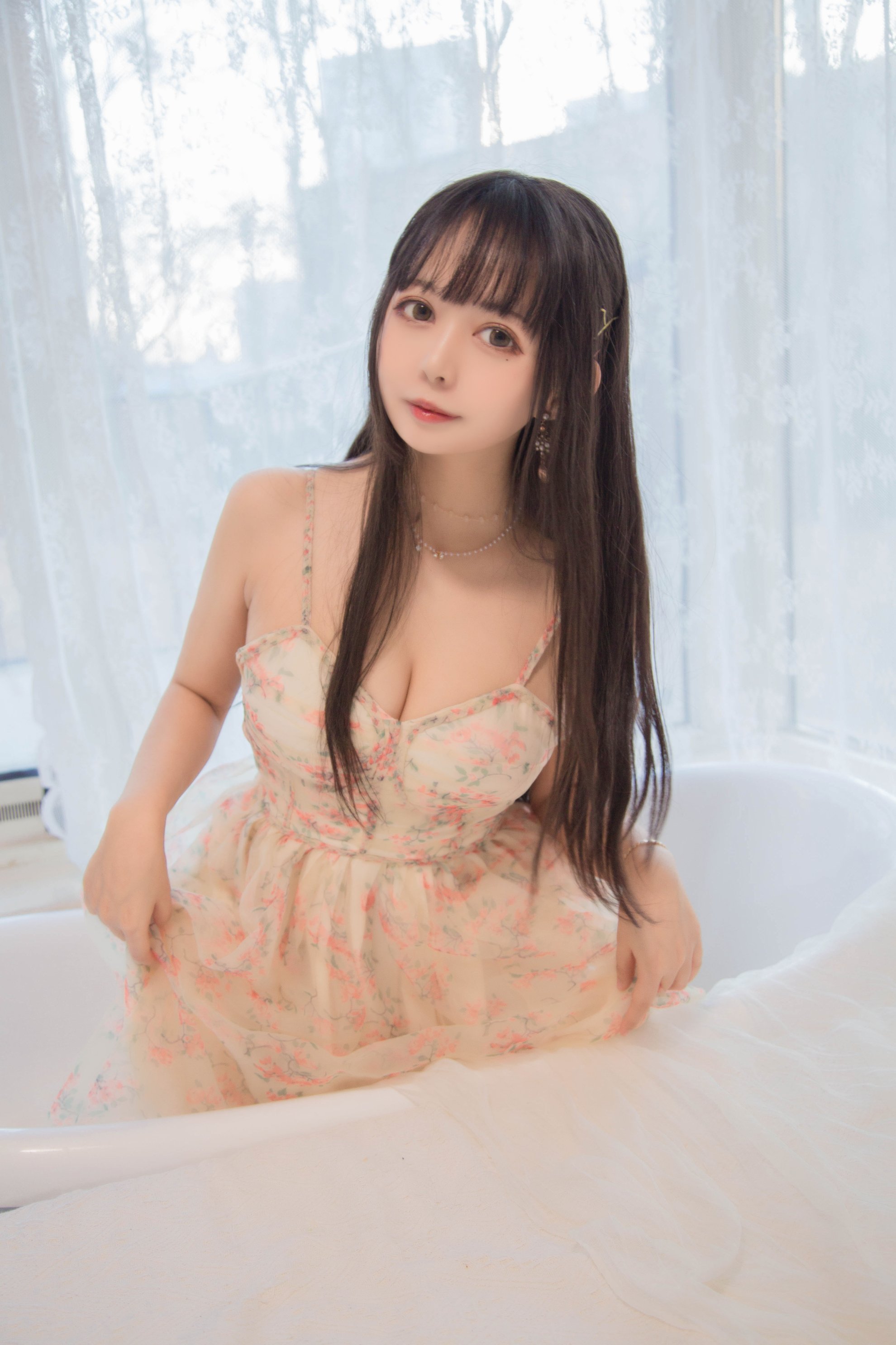 Mèo đen ovo buổi sáng tốt lành