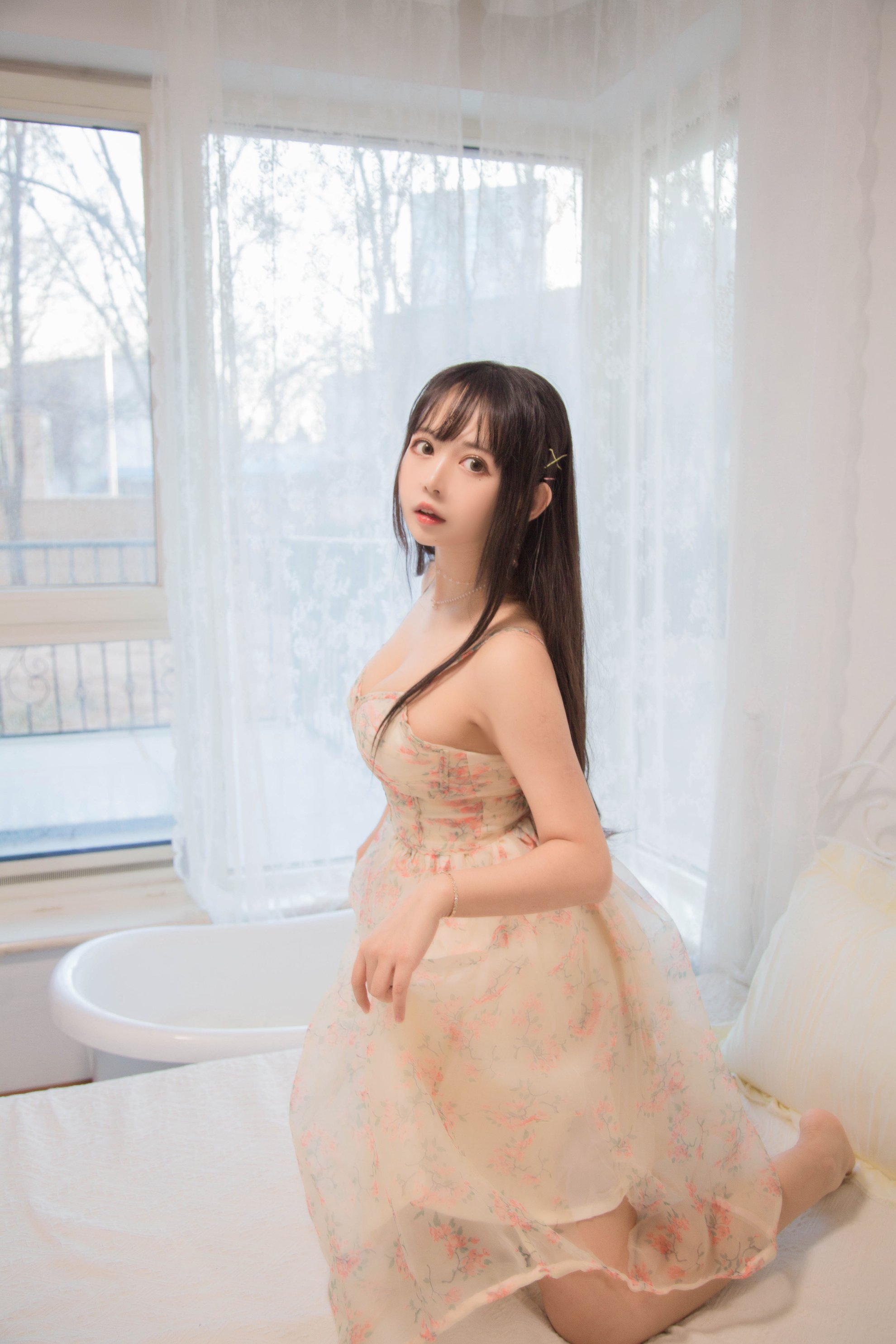 Mèo đen ovo buổi sáng tốt lành