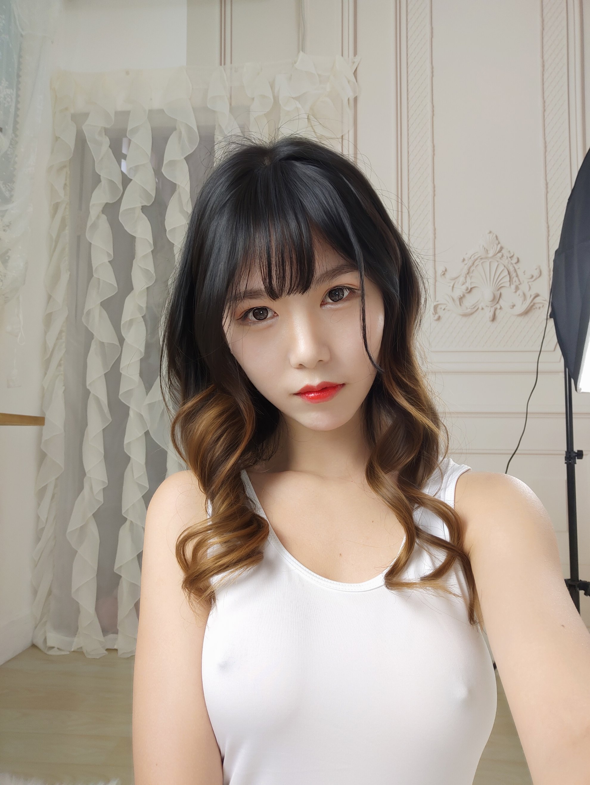 Dou Niang Lishi số 008