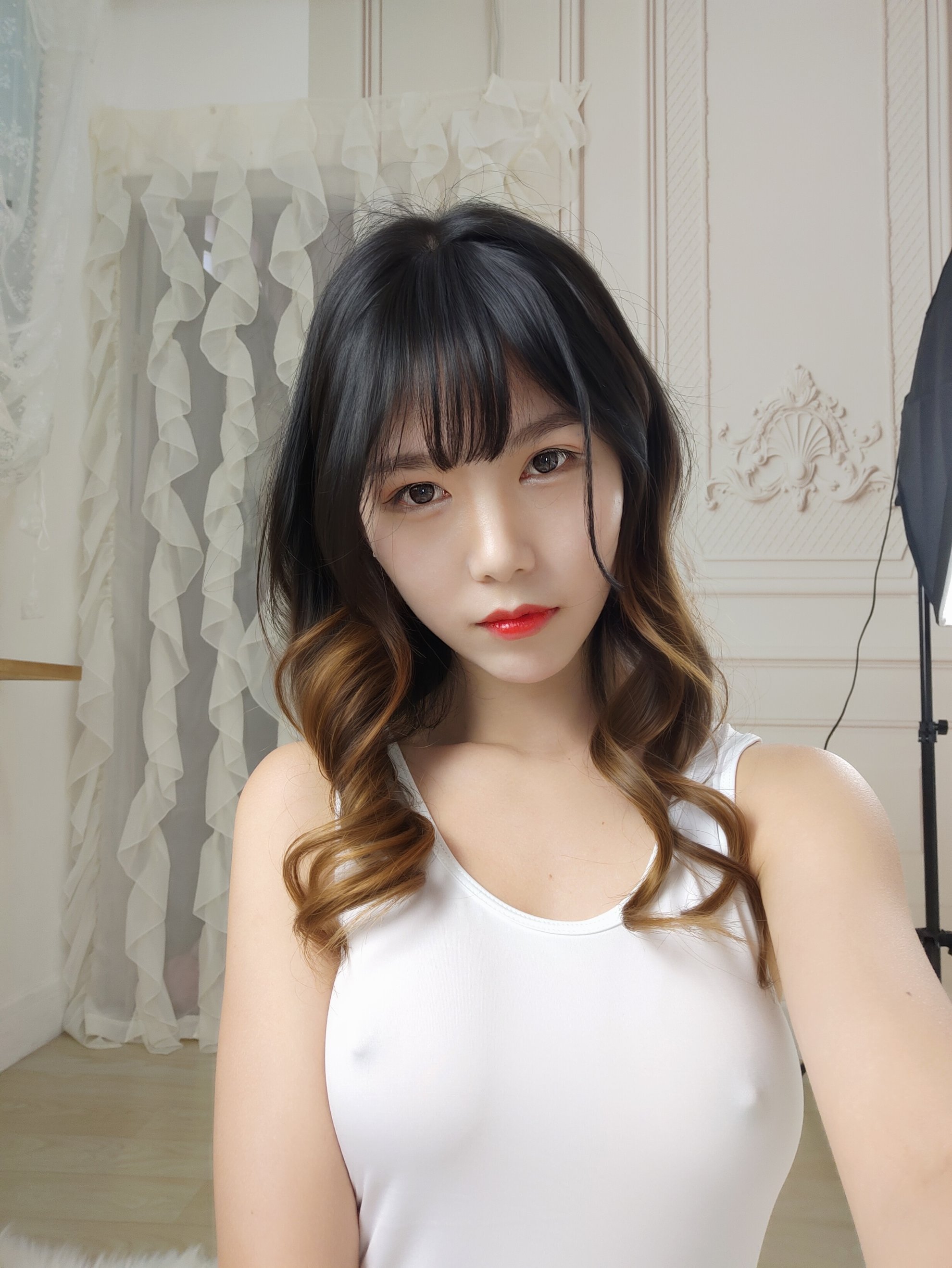 Dou Niang Lishi số 008