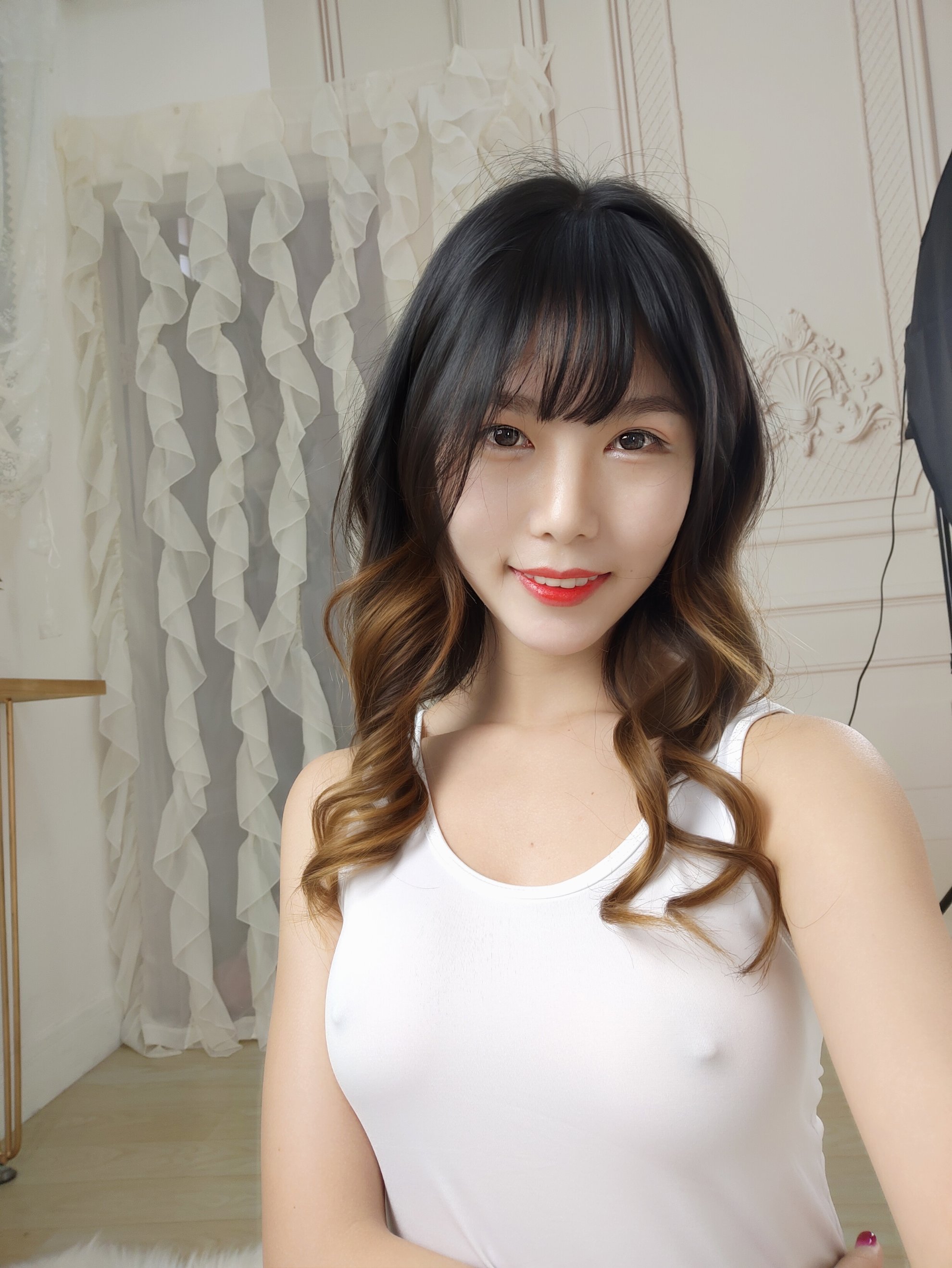 Dou Niang Lishi số 008