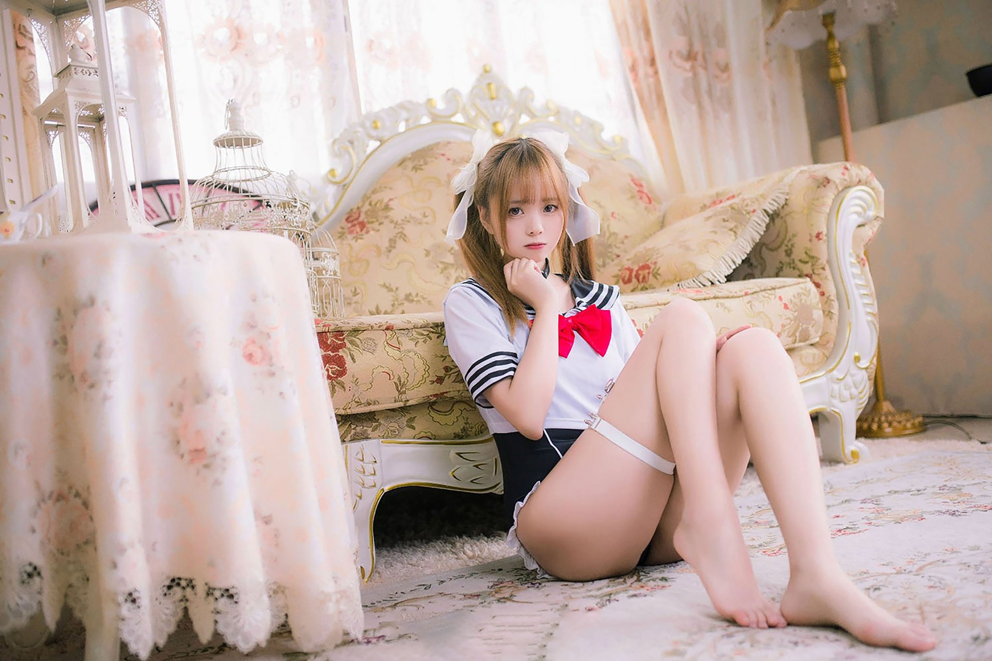 Phúc lợi cô gái ono