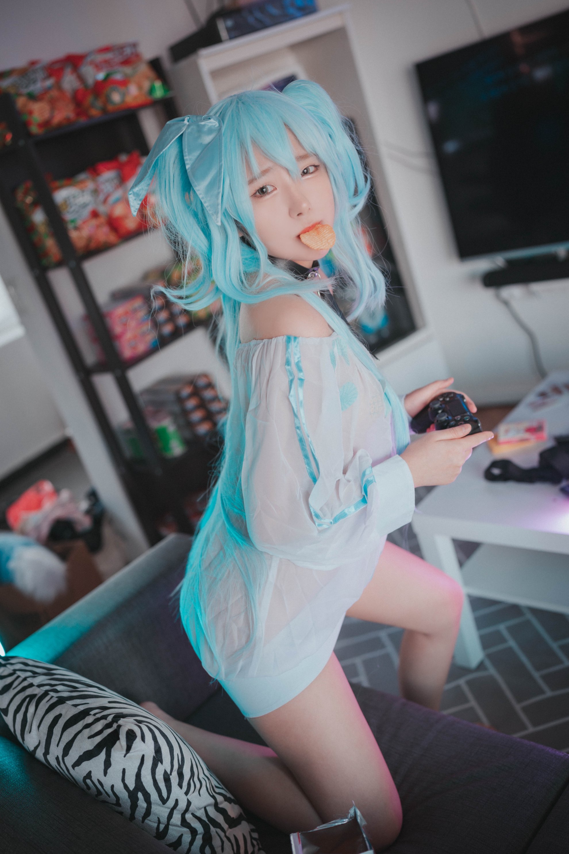 [Djawa] Sonson 손손 - Frontilne PA -15 của các cô gái