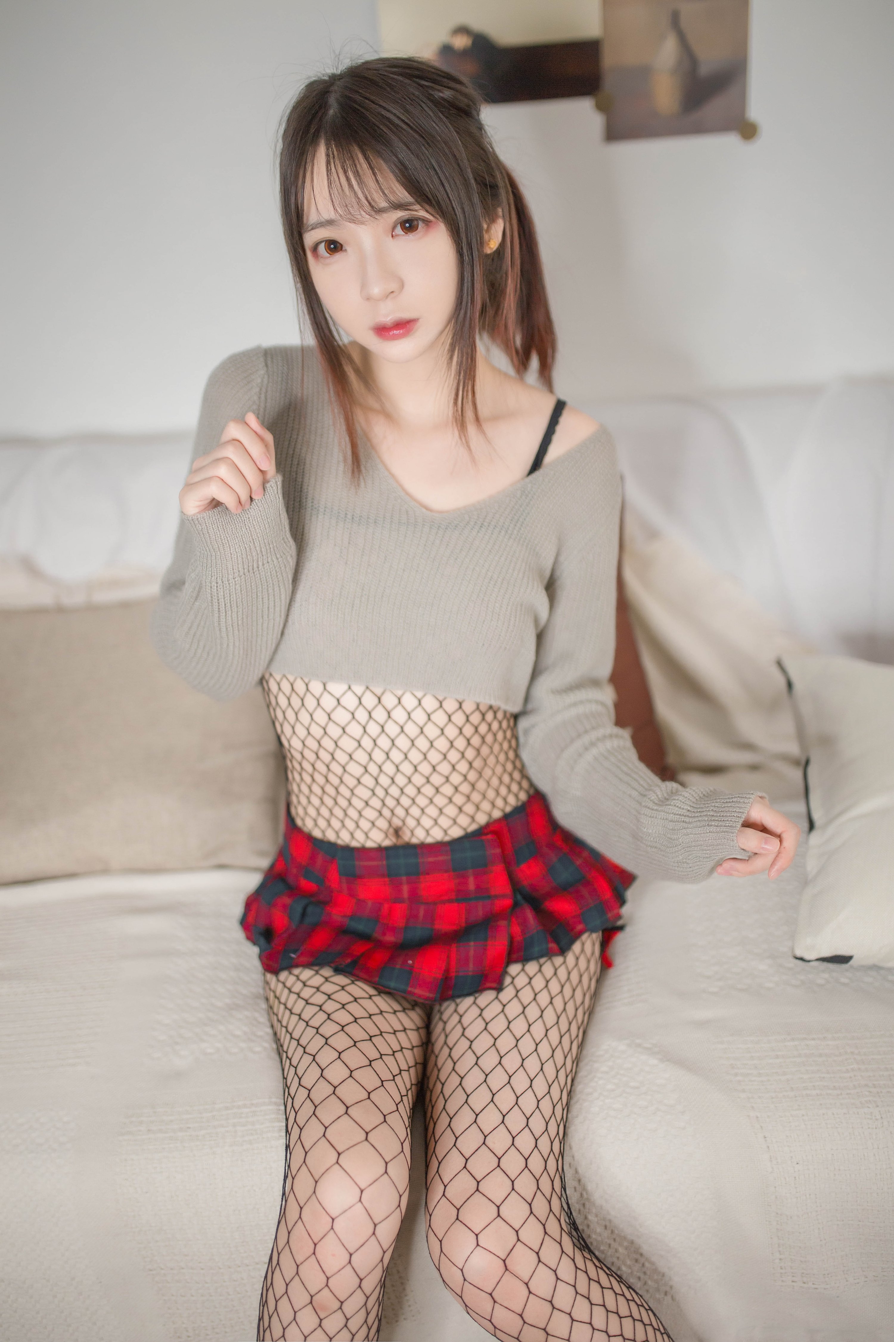 [Crazy Cats] Áo len nửa ngực [25p]