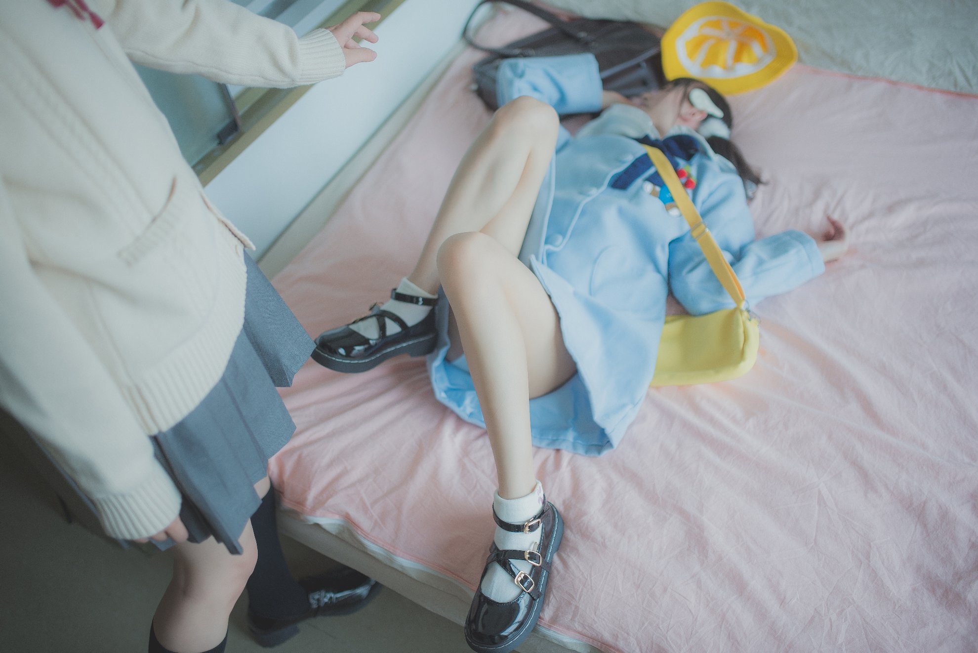 Yuzuki 2018-12, chị gái và chị gái