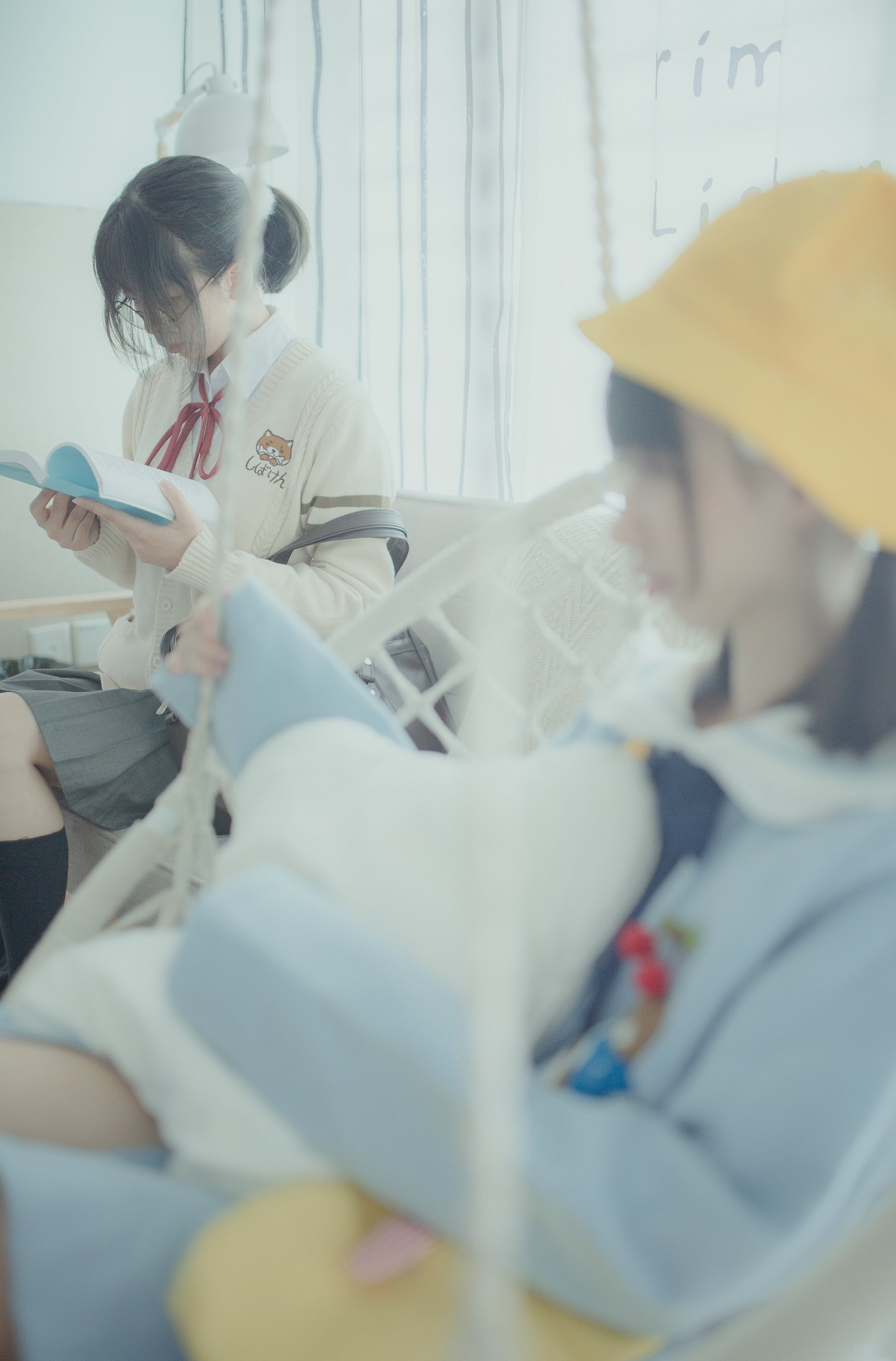 Yuzuki 2018-12, chị gái và chị gái