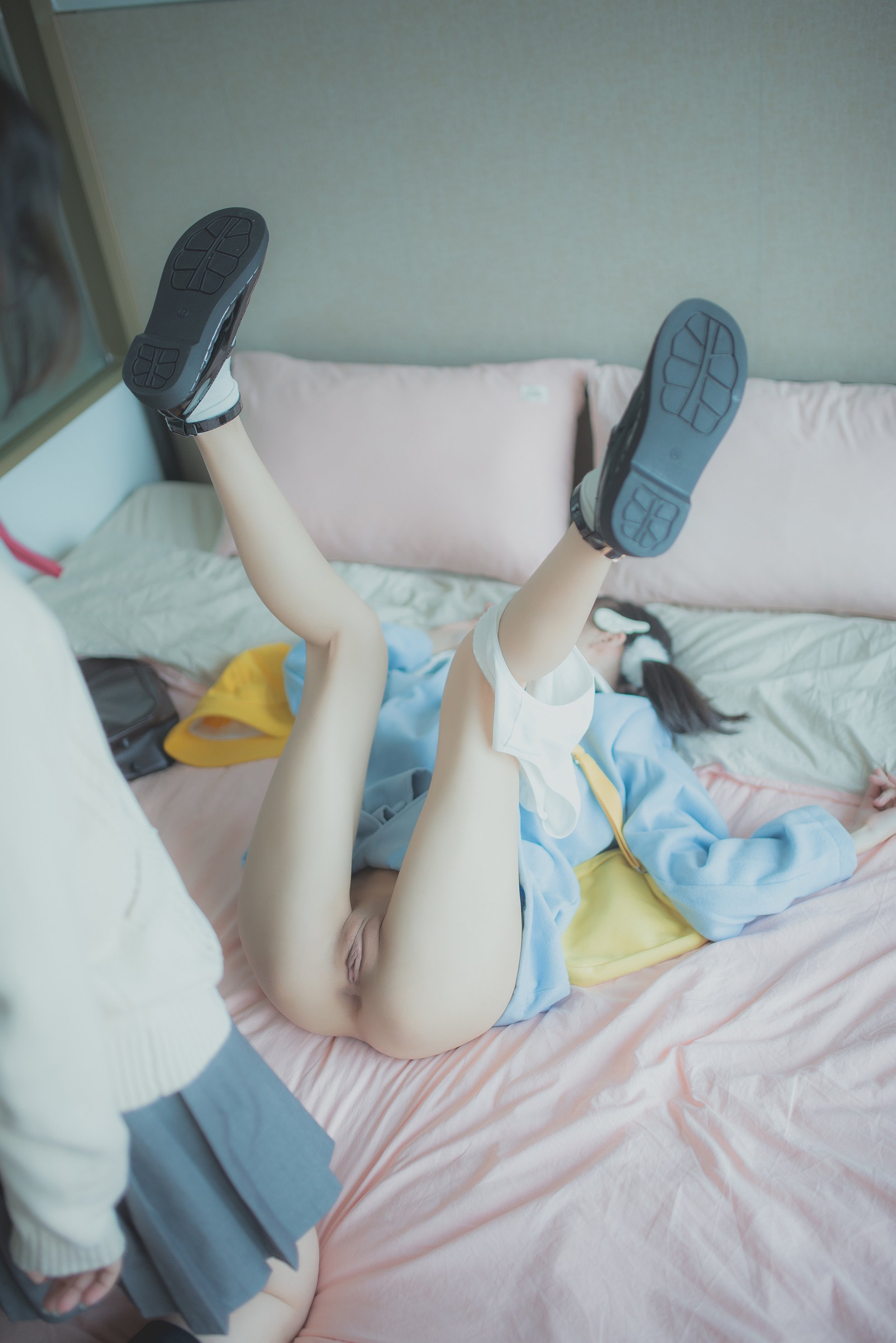 Yuzuki 2018-12, chị gái và chị gái