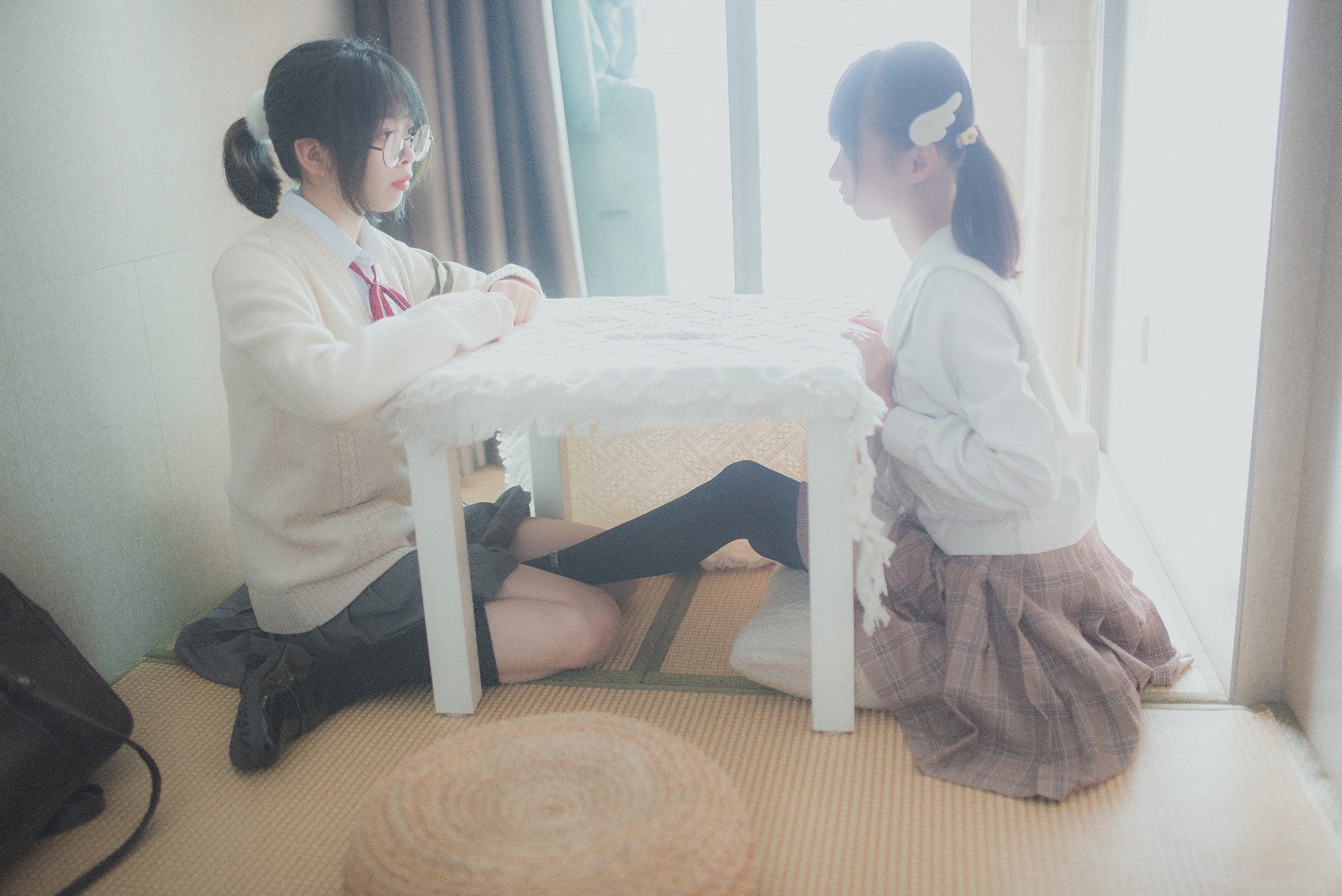 Yuzuki 2018-12, chị gái và chị gái