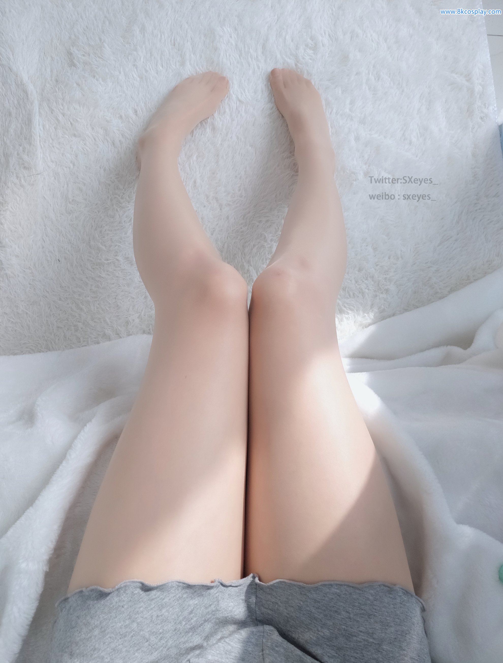 Eyes and Devil W No số 031 váy lợn cắt nhỏ