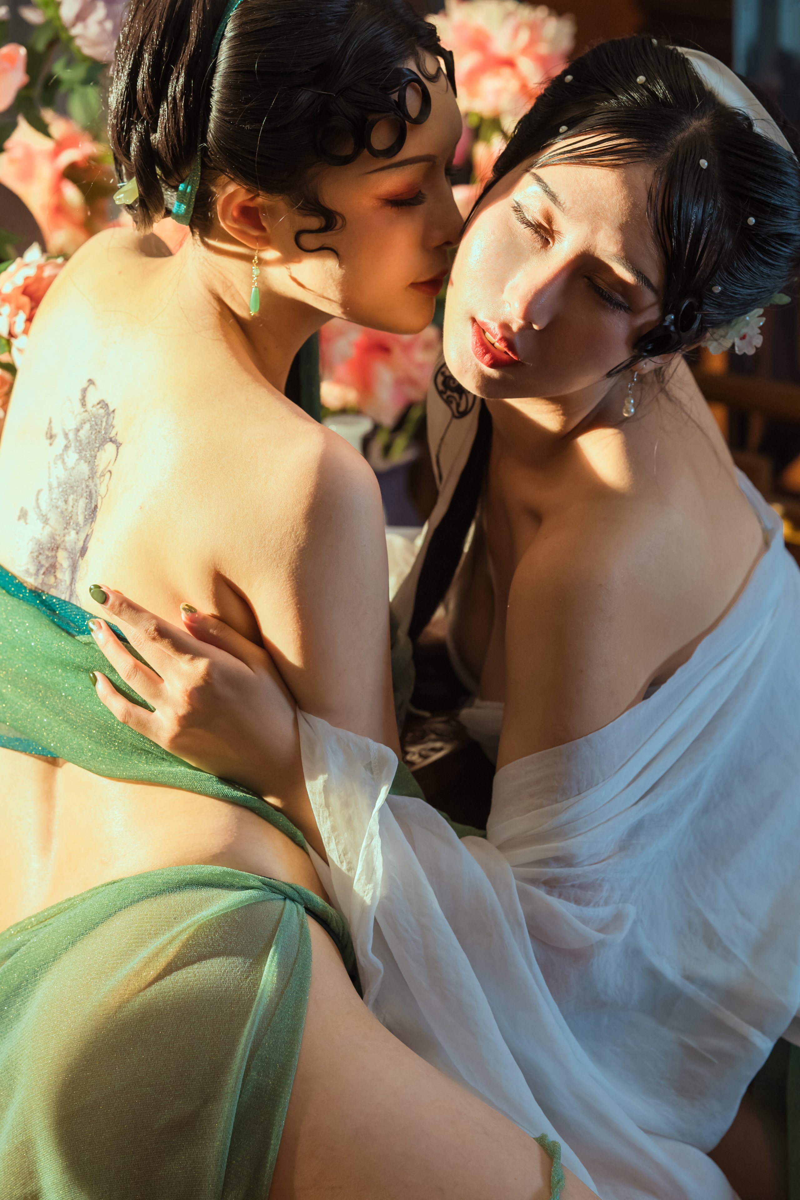 Mùa thu và Corgi - Rắn xanh và trắng + V