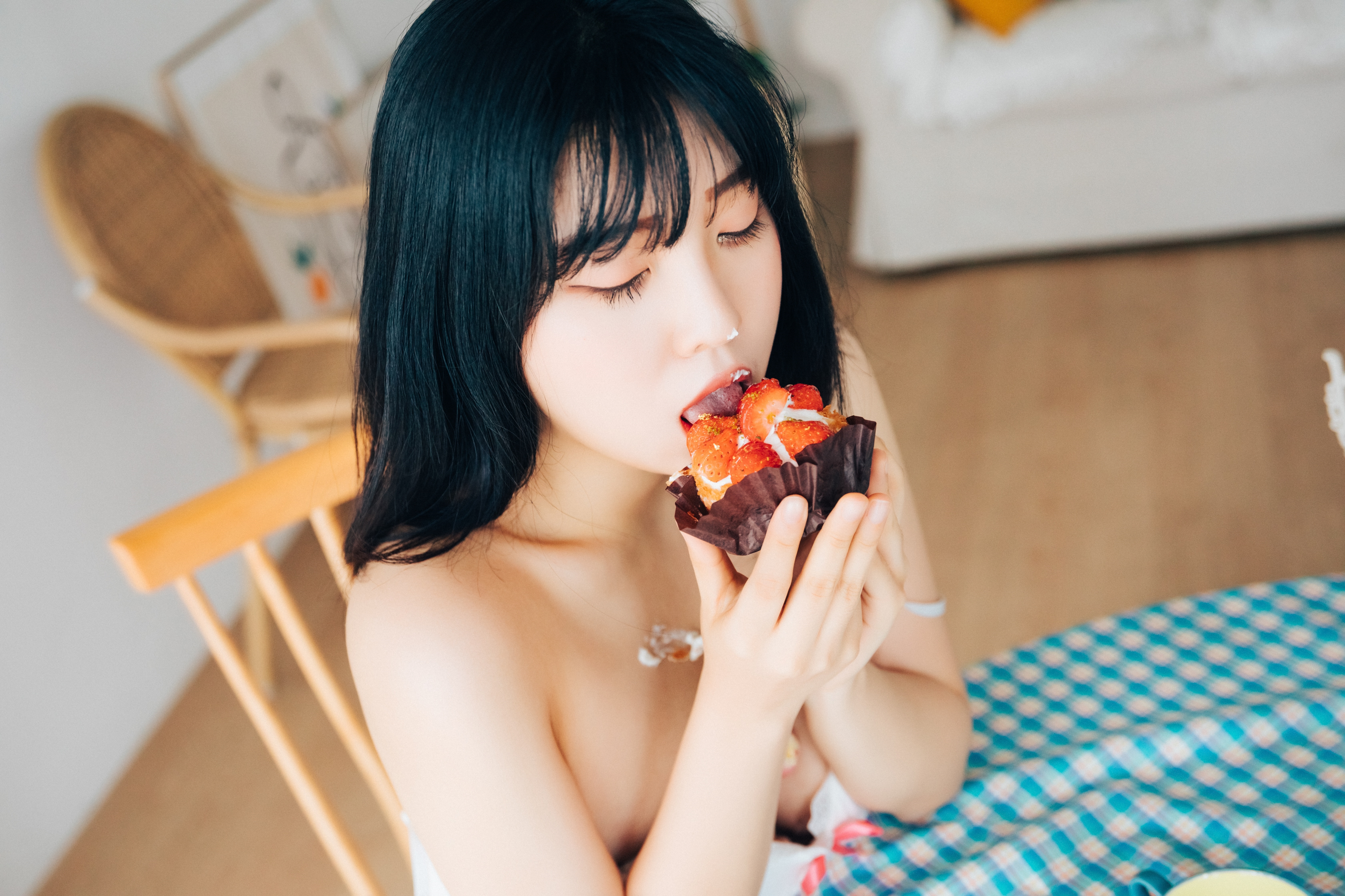 [Loozy] Oyatsu - Song Hana