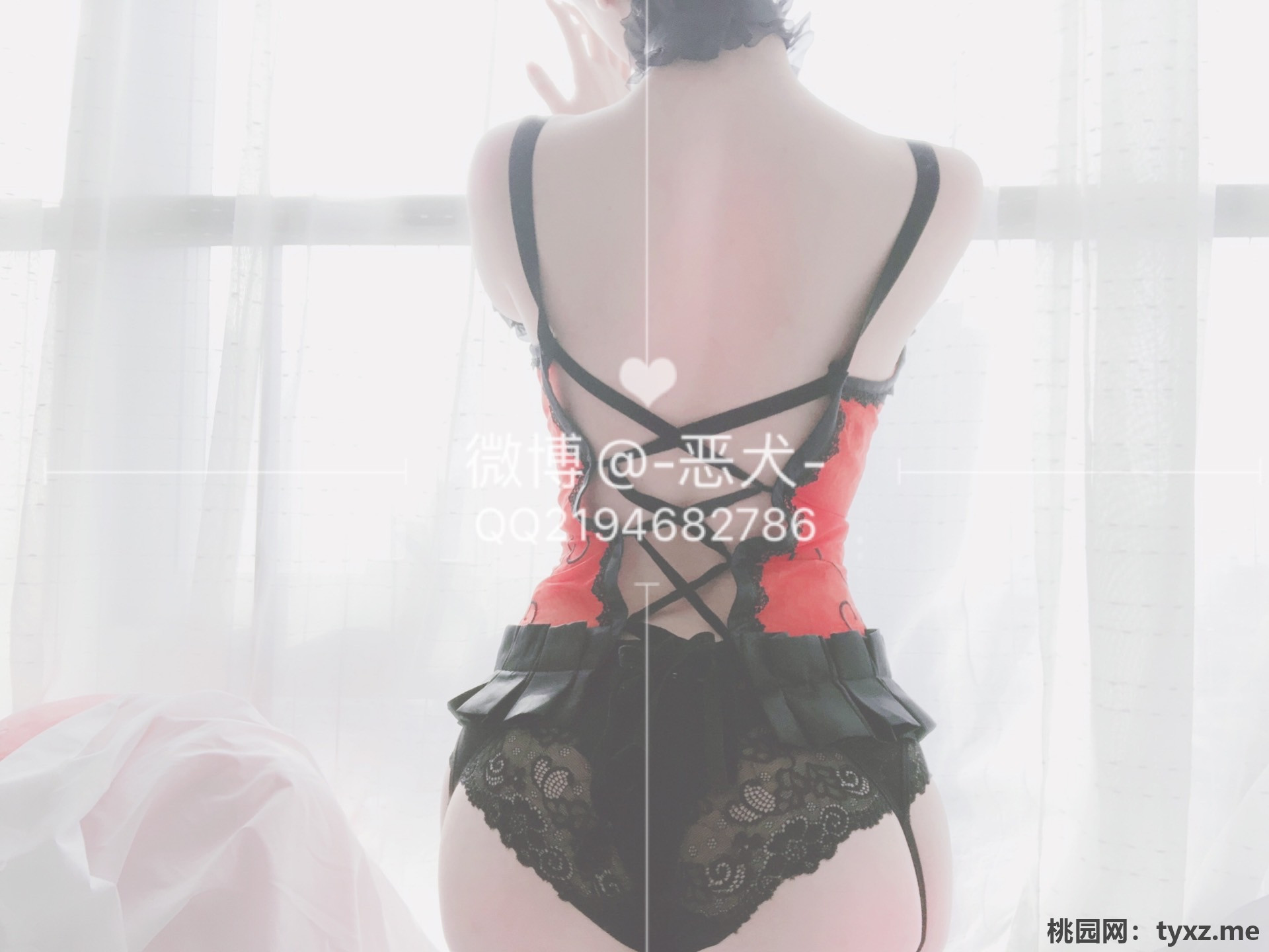 [Miss Fousy Dog] Siết chặt eo