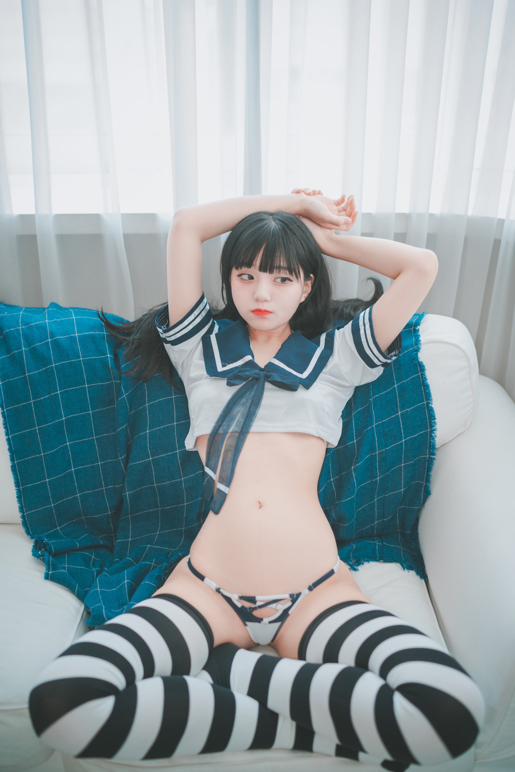 [Djawa] Jenny - Thủy thủ sọc